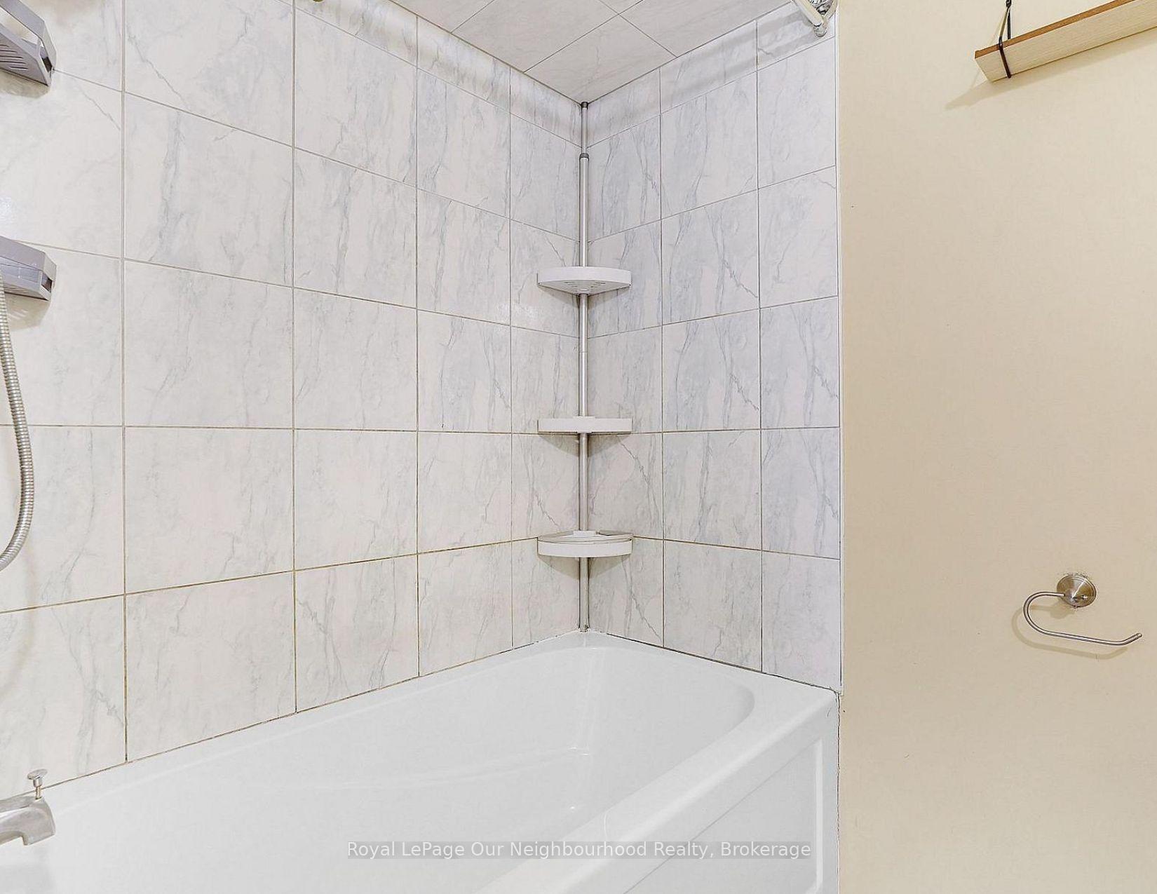 Photo 25 of 1669 Alwin Circle, Pickering, Village East — HOMEH