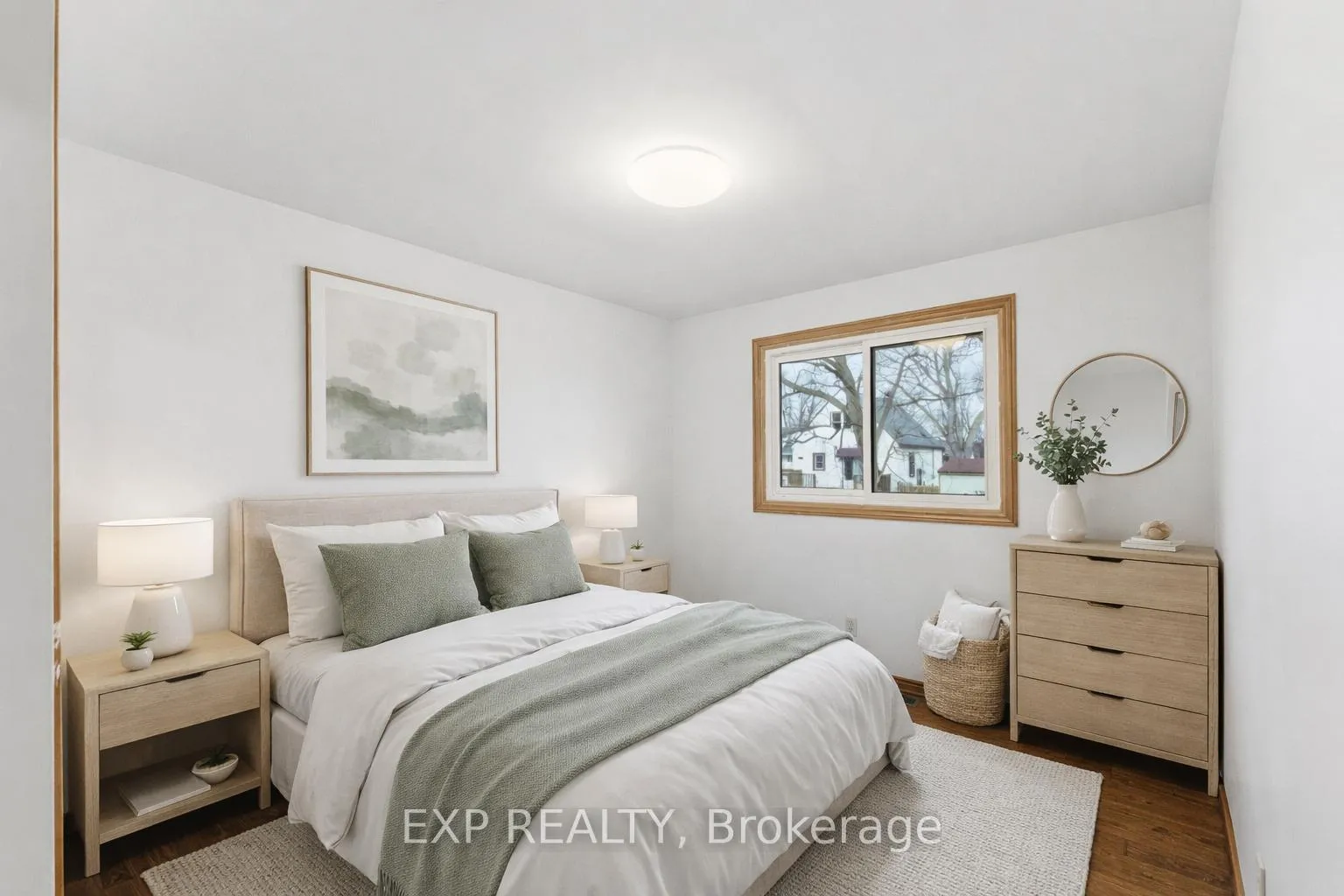 Photo 12 of 6049 Tampa Court, Niagara Falls, Church's Lane — HOMEH