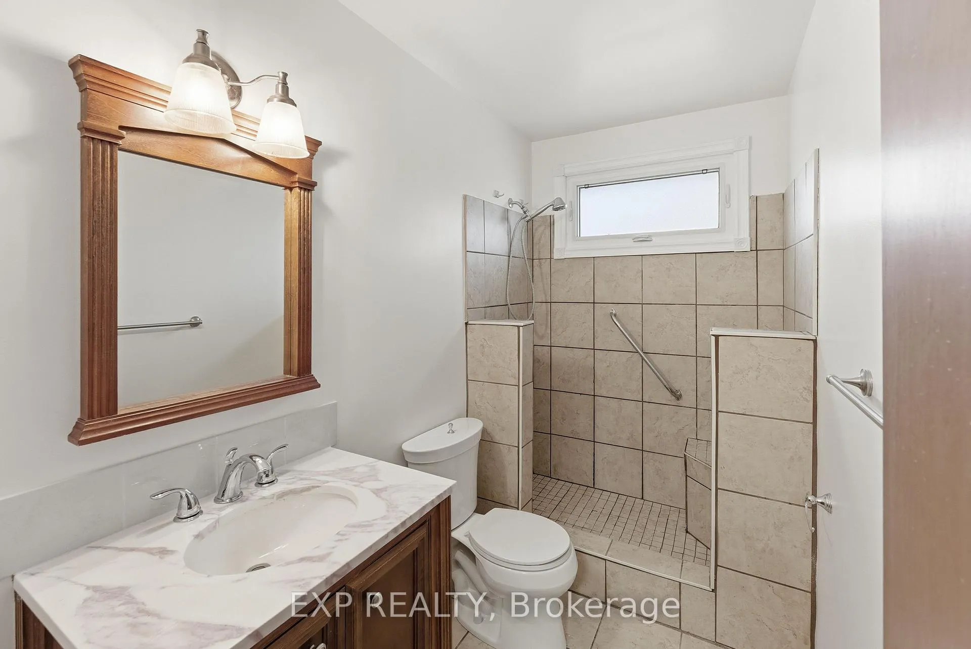 Photo 13 of 6049 Tampa Court, Niagara Falls, Church's Lane — HOMEH