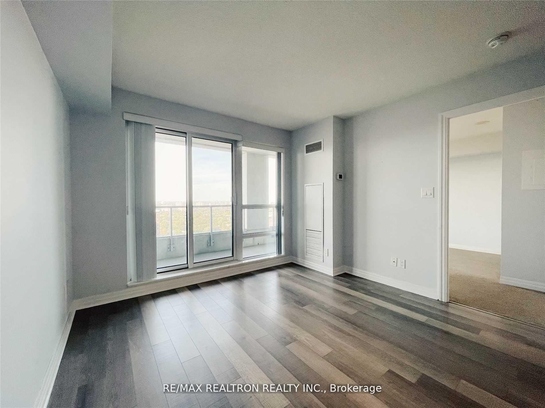 Photo 7 of Unit 2406, 2015 Sheppard Avenue E, North York, Henry Farm — HOMEH