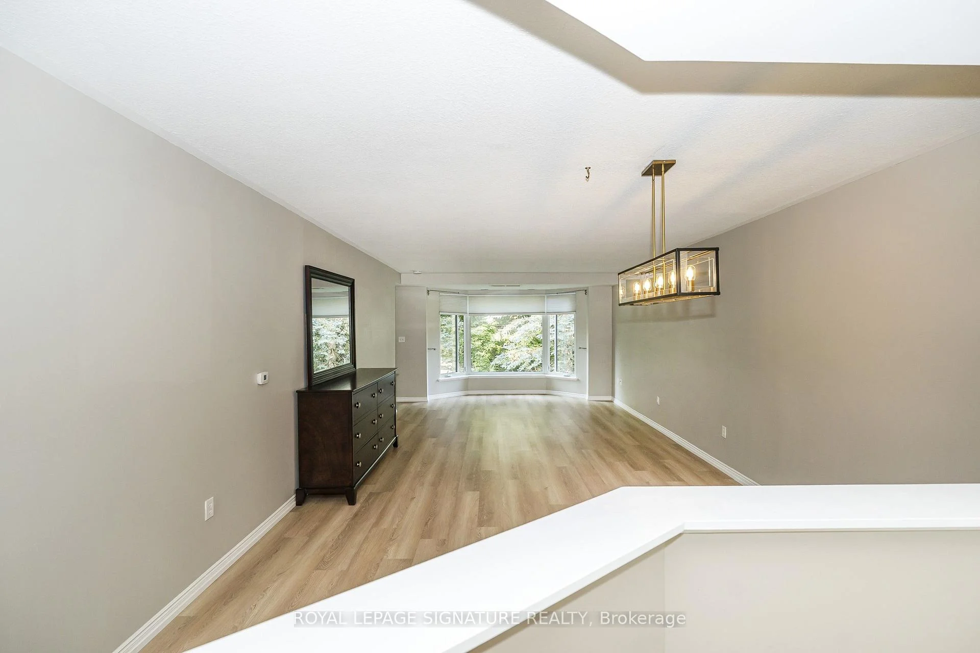 Photo 32 of Unit 204, 85 Wellington Street W, Aurora, Aurora Village — HOMEH