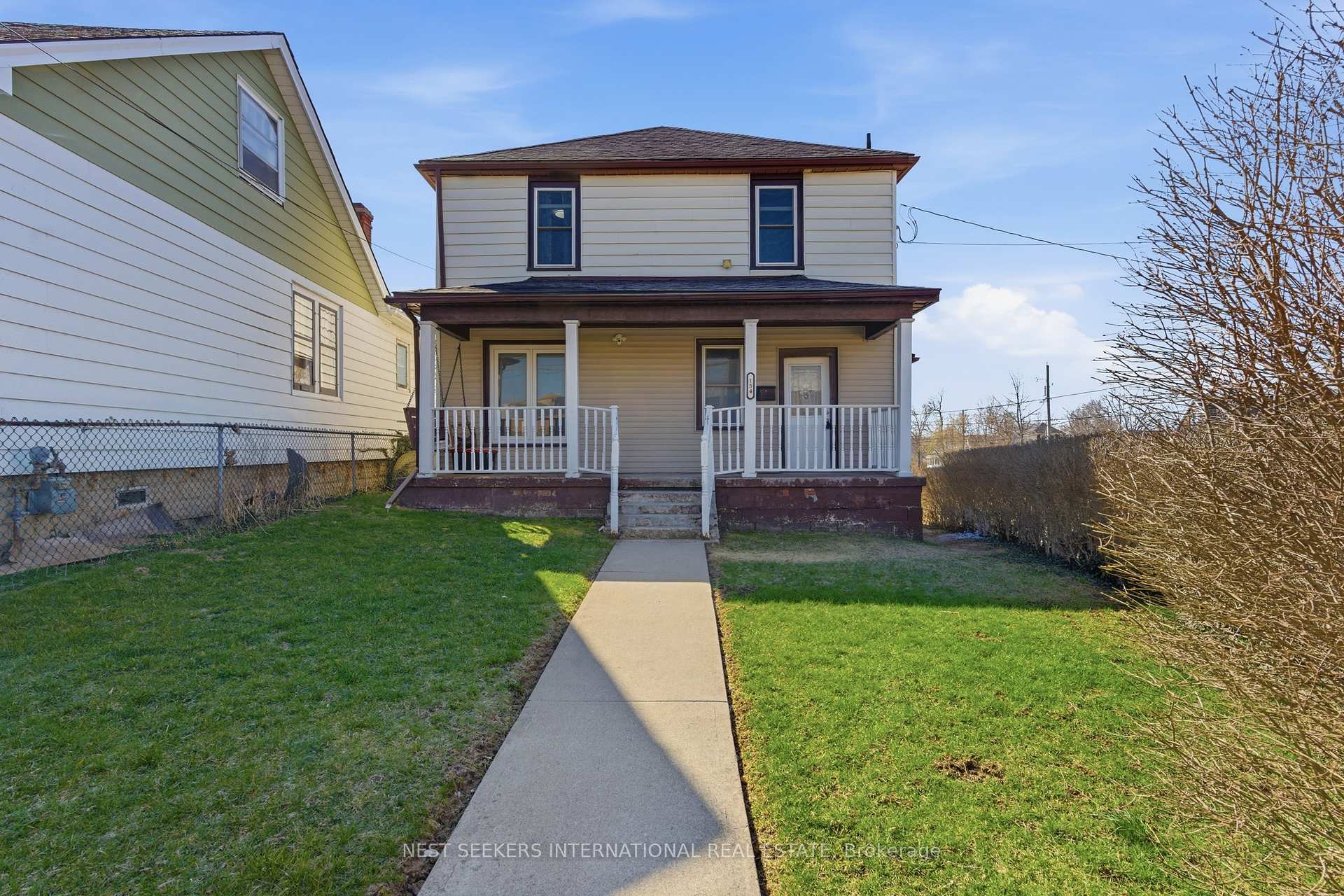 Photo 5 of 154 Niagara Falls Road, Thorold, Allanburg/Thorold South — HOMEH