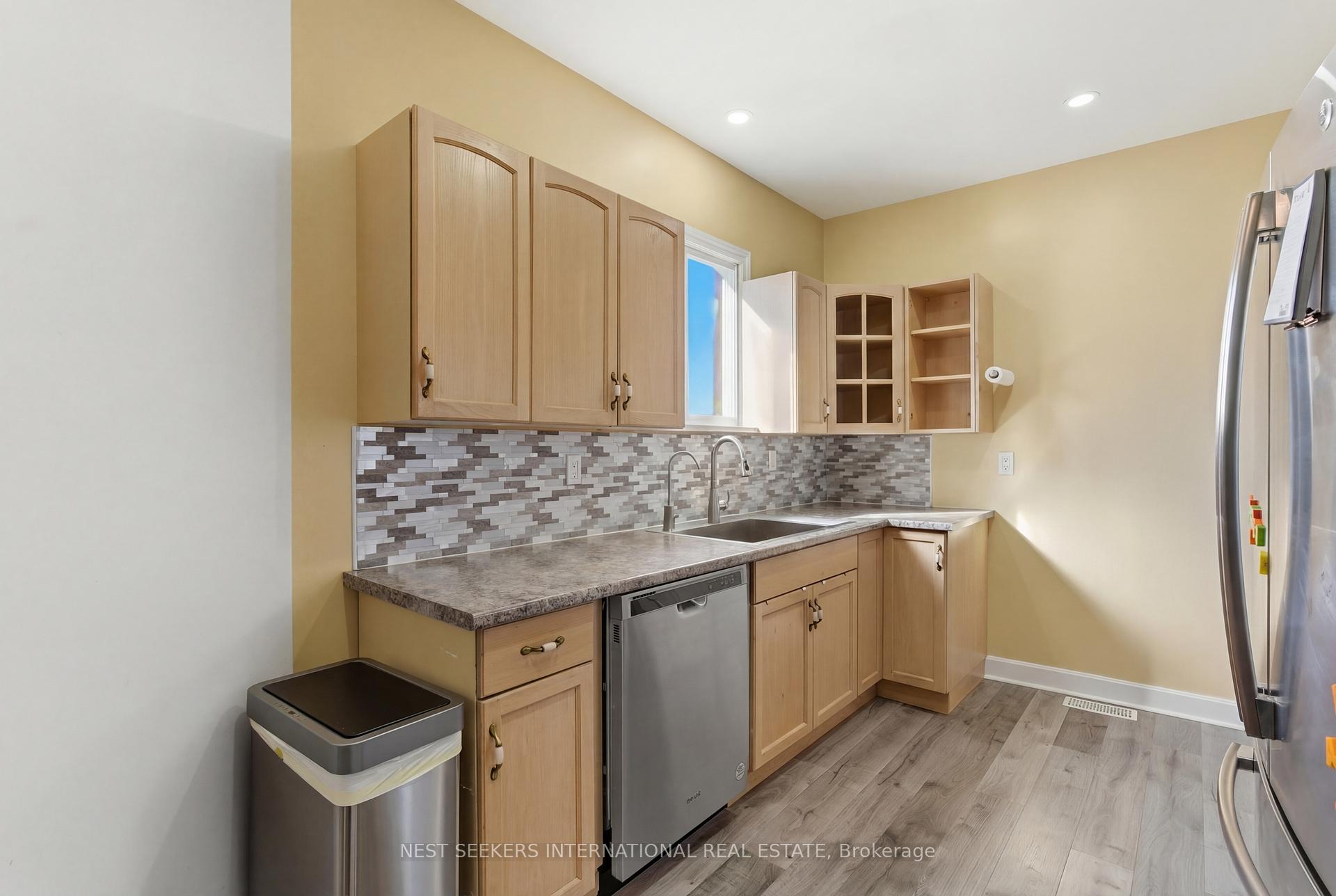 Photo 15 of 154 Niagara Falls Road, Thorold, Allanburg/Thorold South — HOMEH