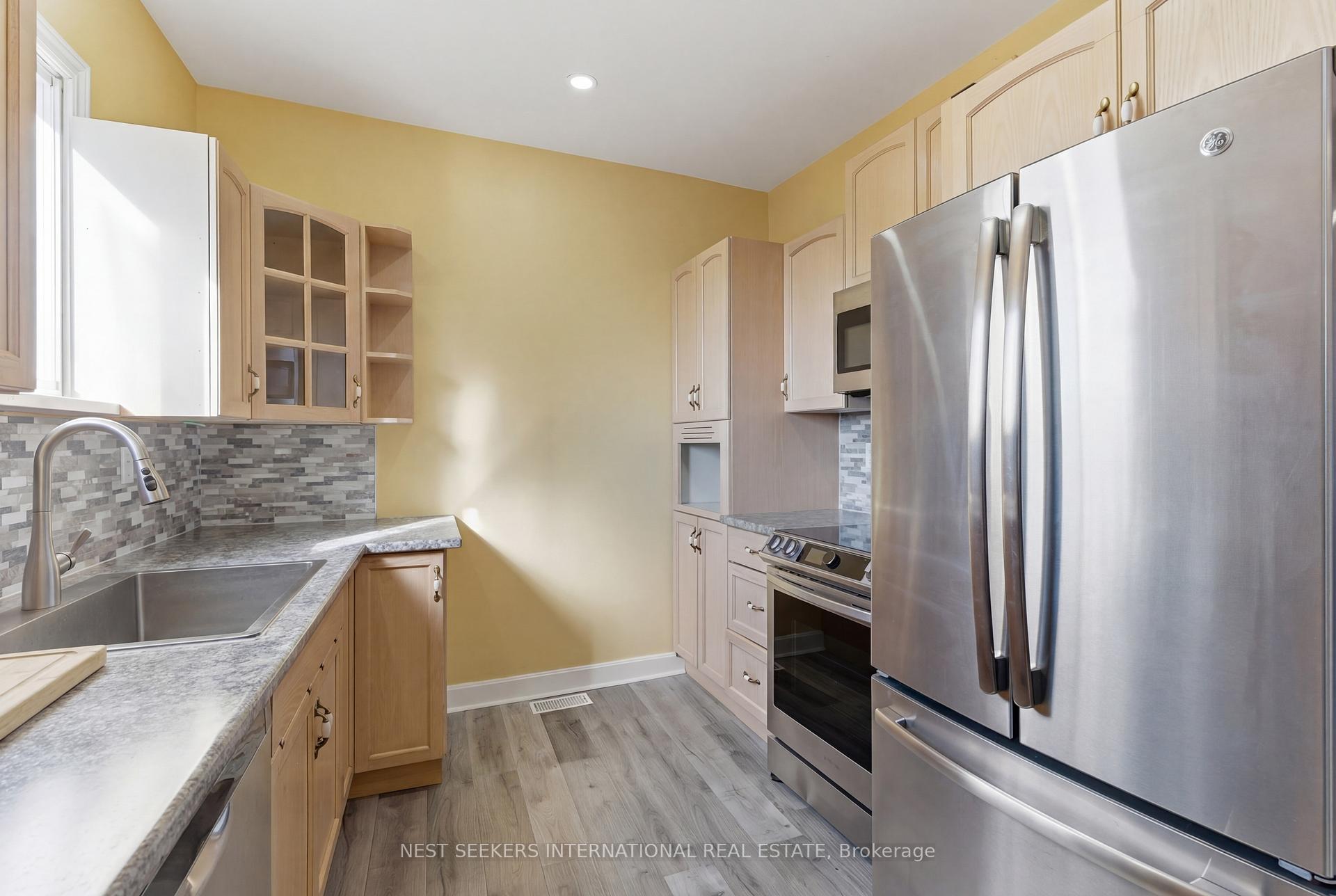 Photo 17 of 154 Niagara Falls Road, Thorold, Allanburg/Thorold South — HOMEH