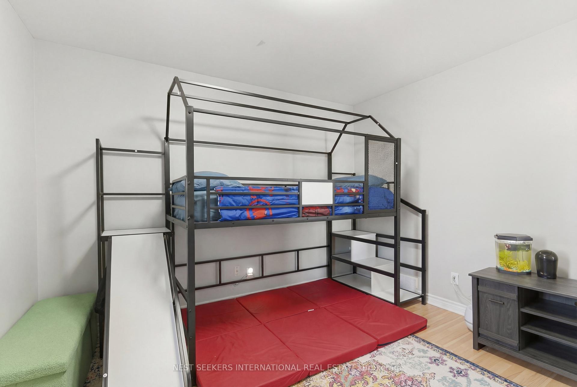 Photo 26 of 154 Niagara Falls Road, Thorold, Allanburg/Thorold South — HOMEH