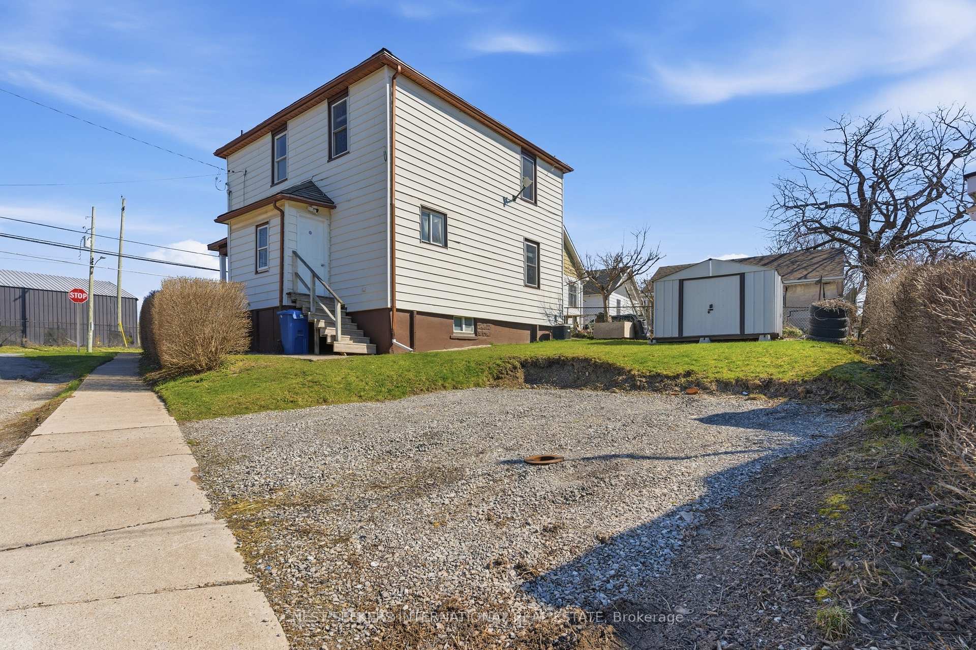 Photo 39 of 154 Niagara Falls Road, Thorold, Allanburg/Thorold South — HOMEH