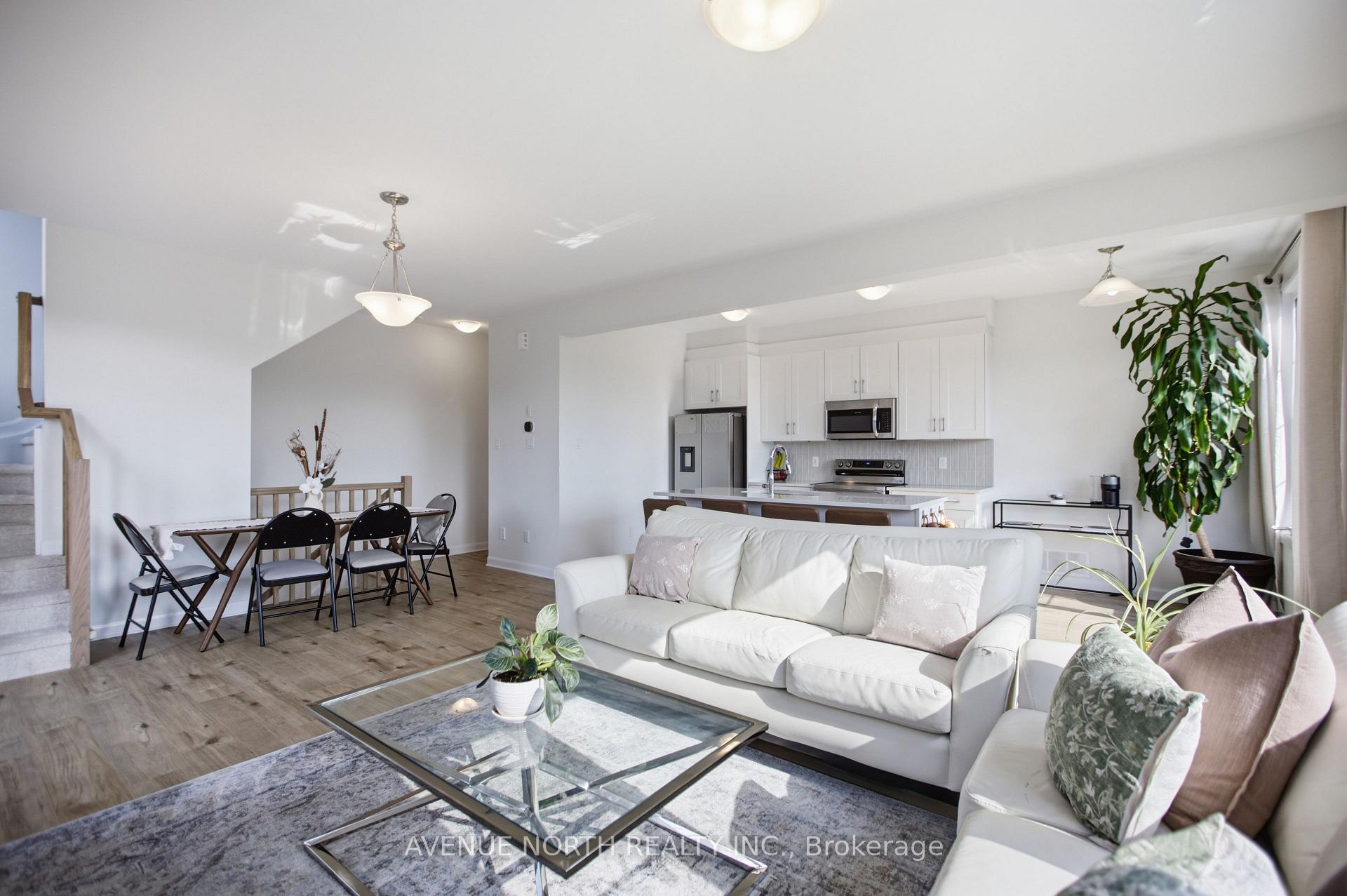 Photo 11 of 532 Convenire Row, Ottawa, Avalon West — HOMEH