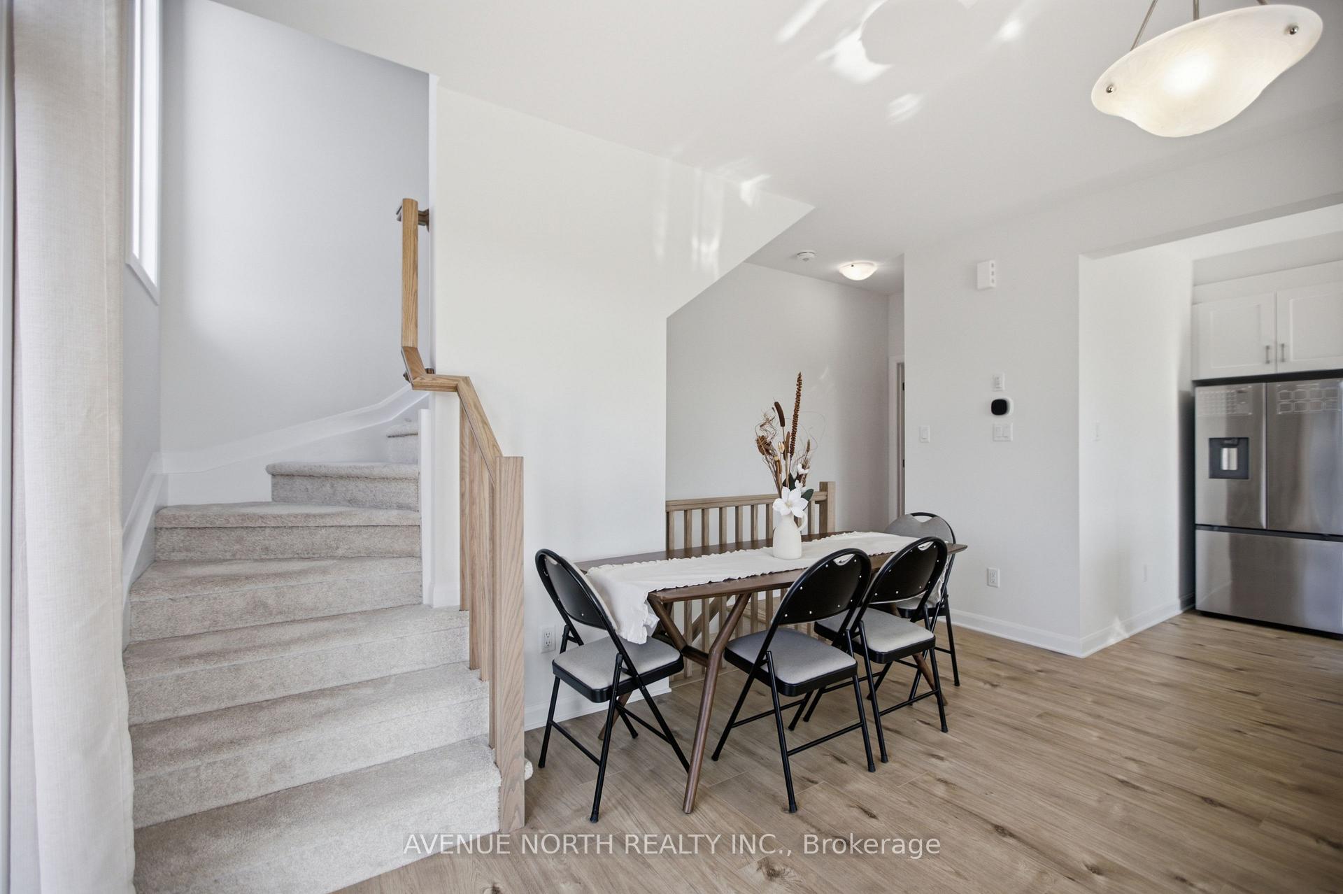Photo 16 of 532 Convenire Row, Ottawa, Avalon West — HOMEH