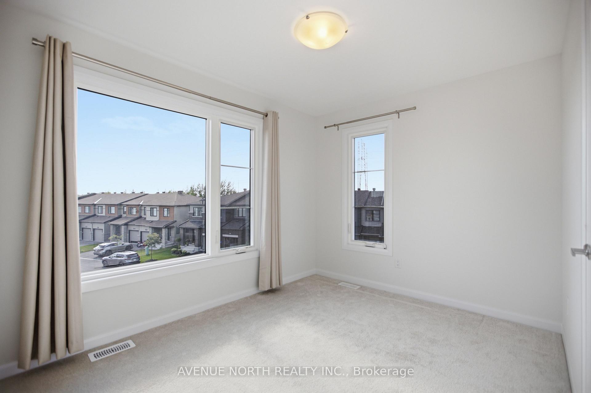 Photo 24 of 532 Convenire Row, Ottawa, Avalon West — HOMEH