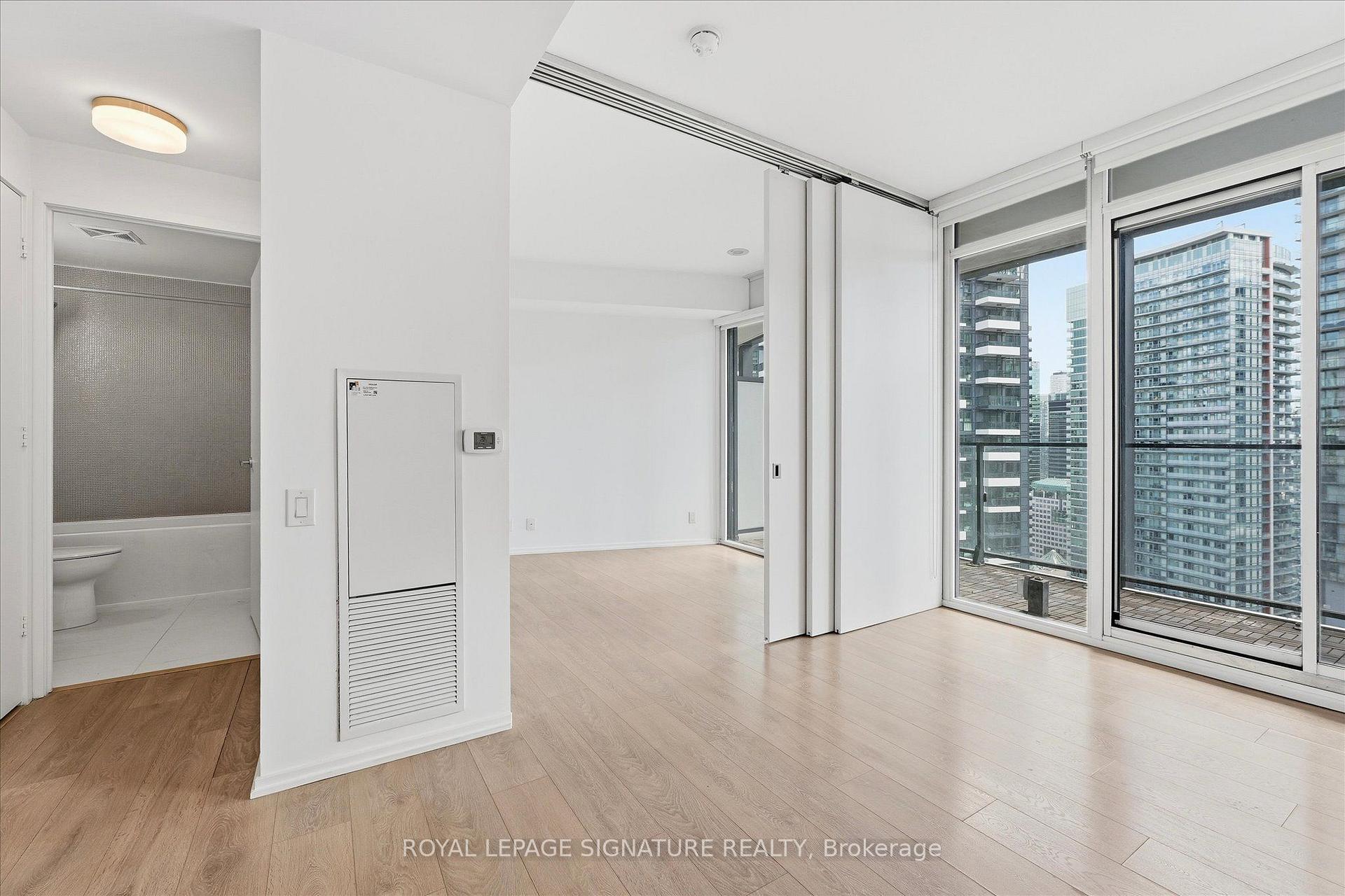 Photo 13 of Unit 3012, 125 Peter Street, Toronto, Waterfront Communities — HOMEH
