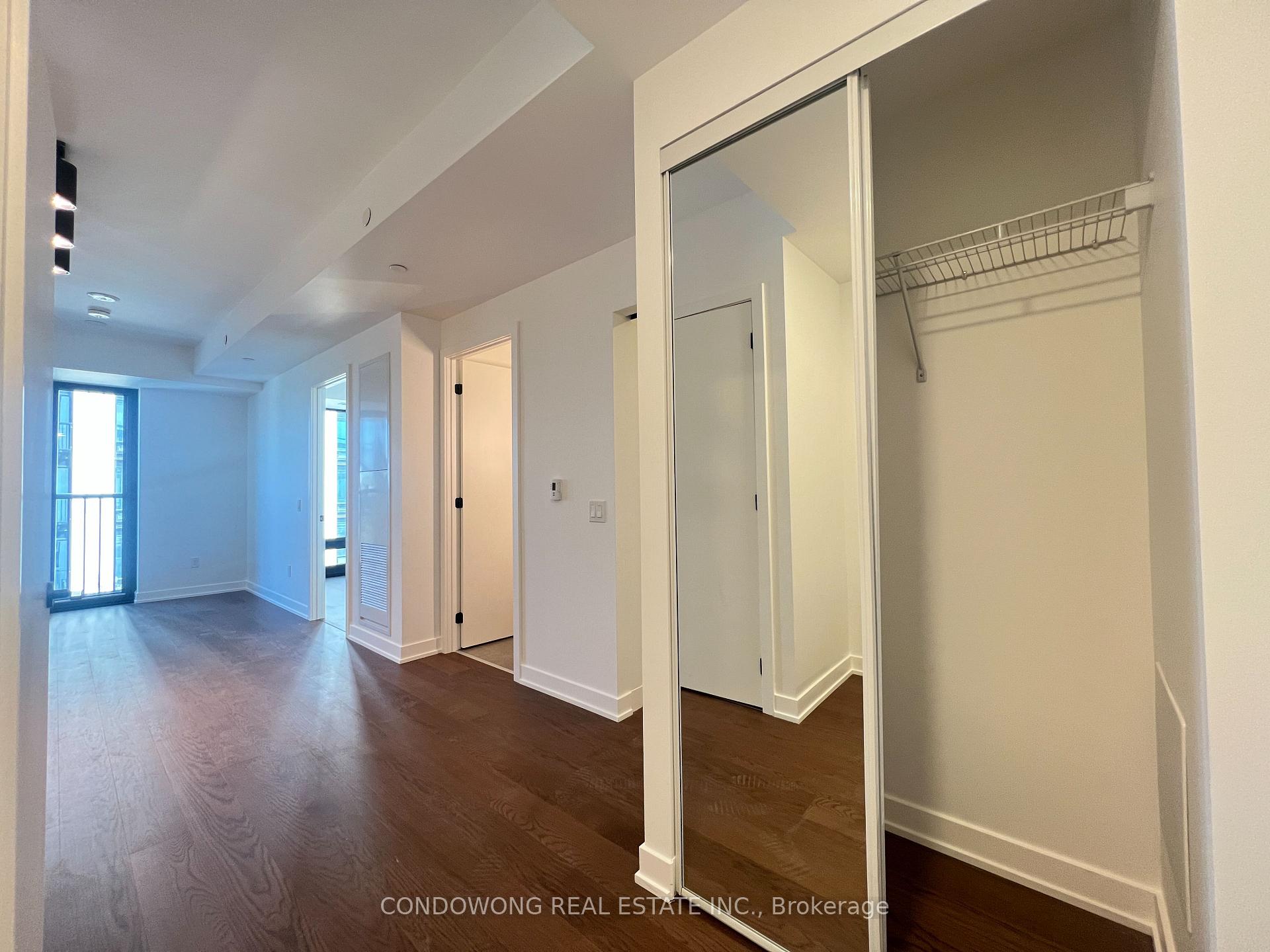 Photo 3 of Unit 1112, 91 Montclair Avenue, Toronto, Forest Hill South — HOMEH