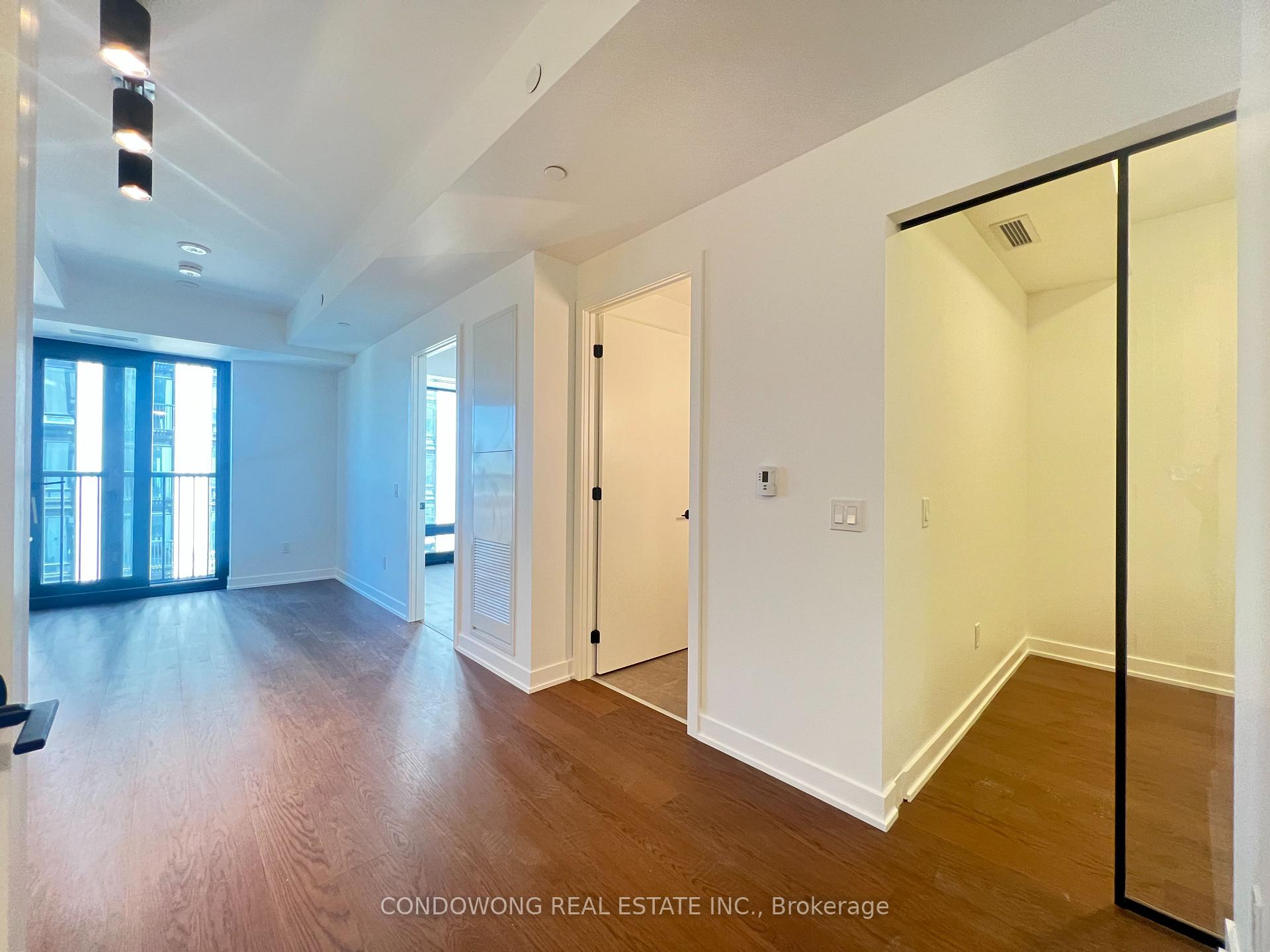 Photo 6 of Unit 1112, 91 Montclair Avenue, Toronto, Forest Hill South — HOMEH