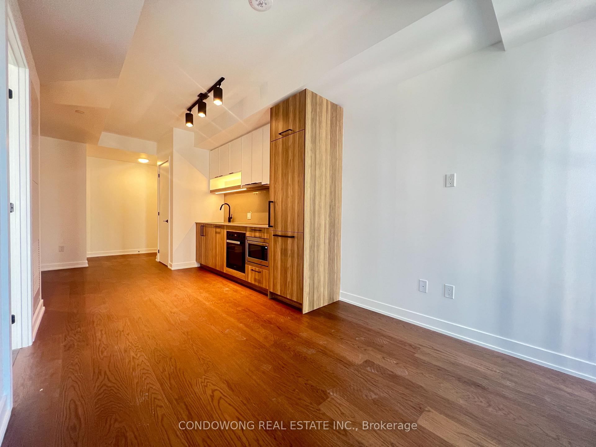 Photo 11 of Unit 1112, 91 Montclair Avenue, Toronto, Forest Hill South — HOMEH