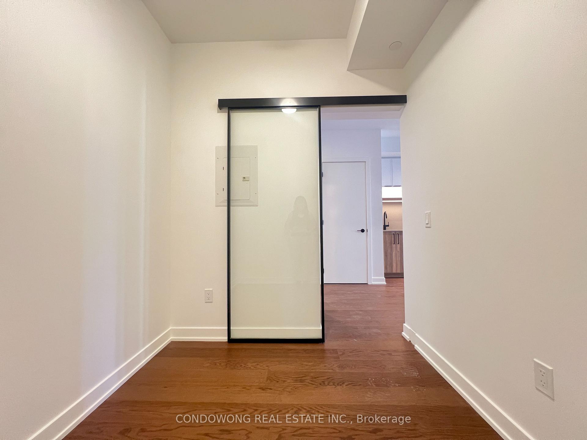 Photo 13 of Unit 1112, 91 Montclair Avenue, Toronto, Forest Hill South — HOMEH