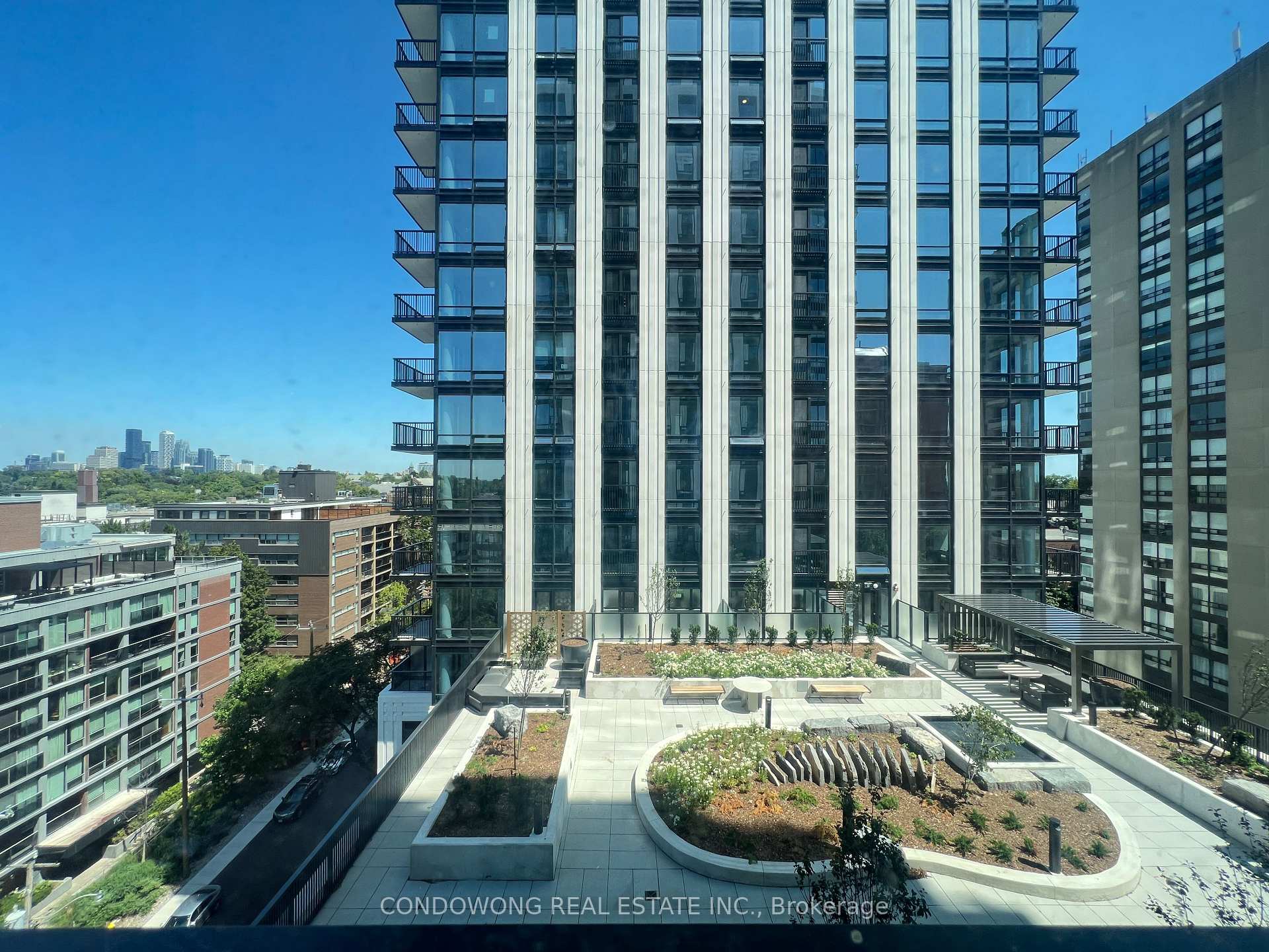 Photo 17 of Unit 1112, 91 Montclair Avenue, Toronto, Forest Hill South — HOMEH