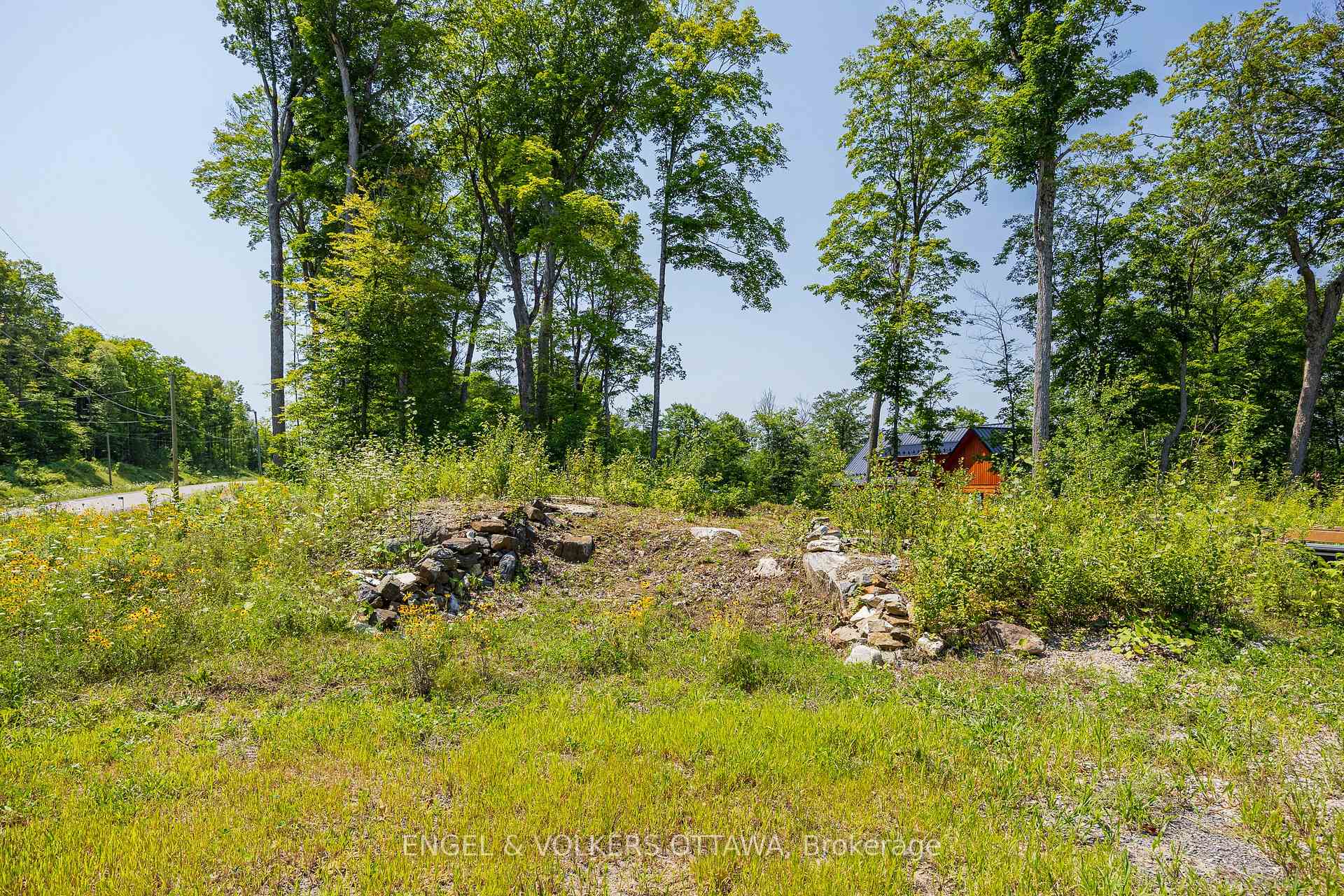 Photo 15 of 223 Shady Maple Road, McNab/Braeside, Mcnab/Braeside Twps — HOMEH