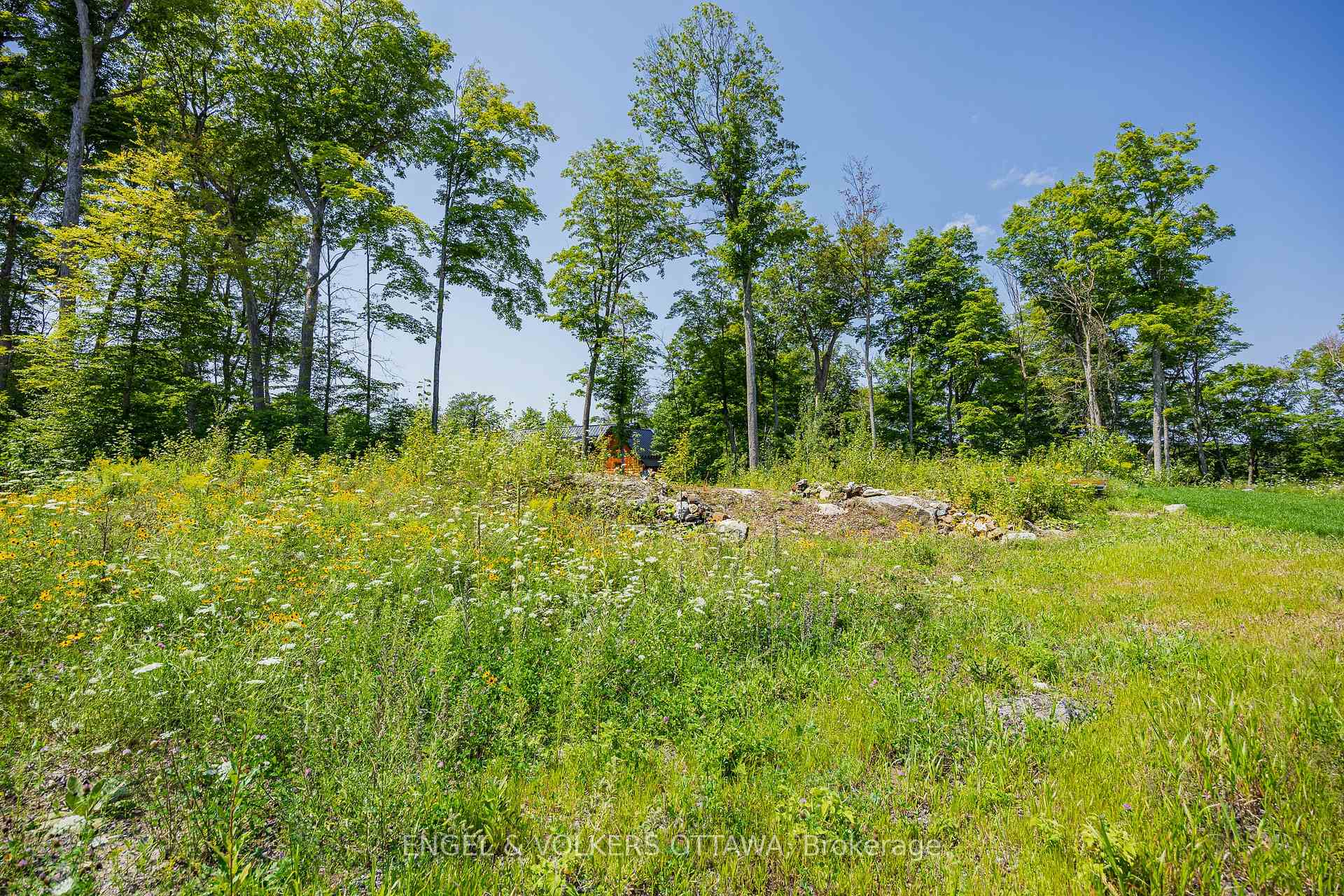 Photo 16 of 223 Shady Maple Road, McNab/Braeside, Mcnab/Braeside Twps — HOMEH