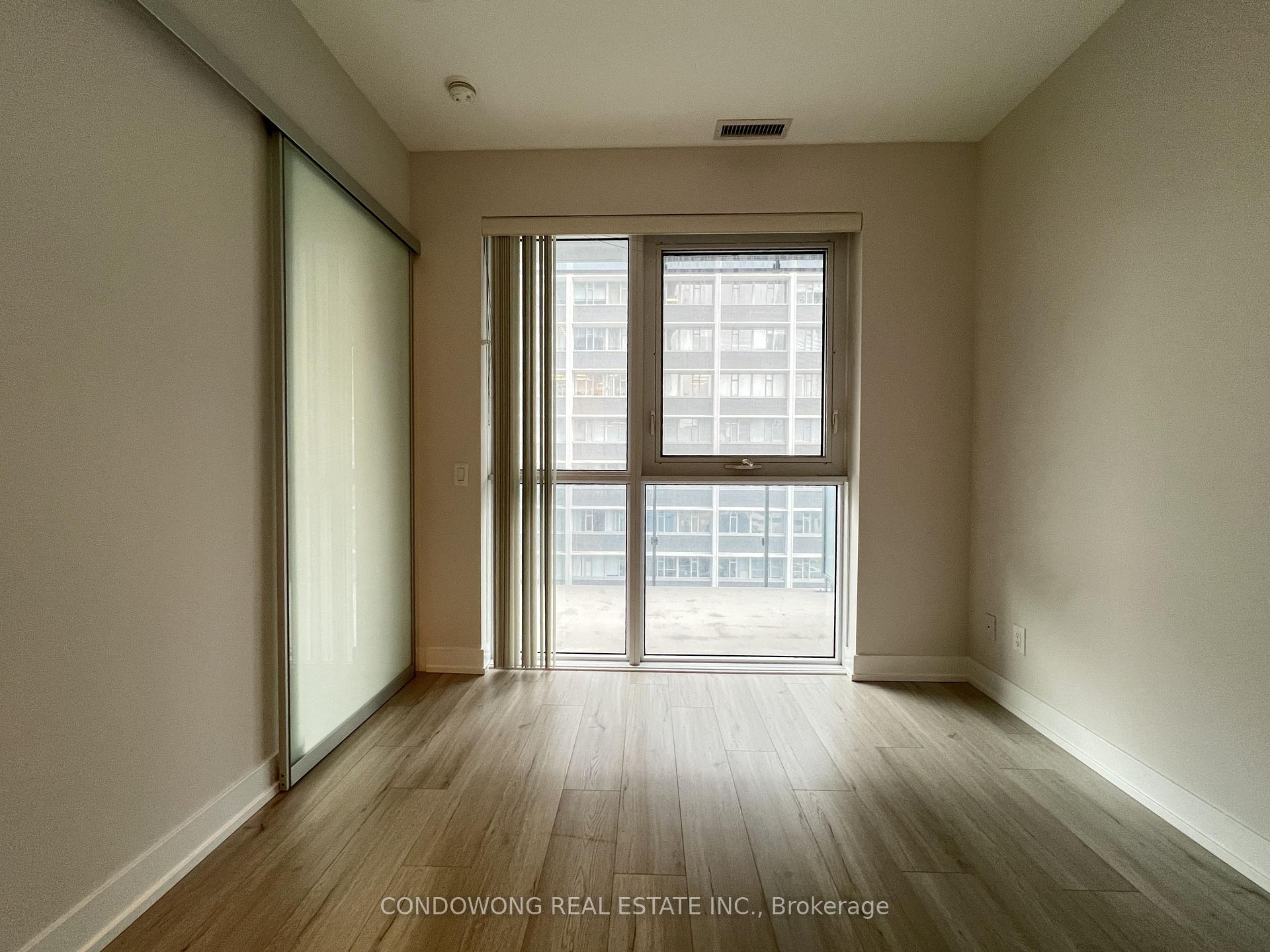 Photo 11 of Unit 1110, 7 Grenville Street, Toronto, Bay Street Corridor — HOMEH