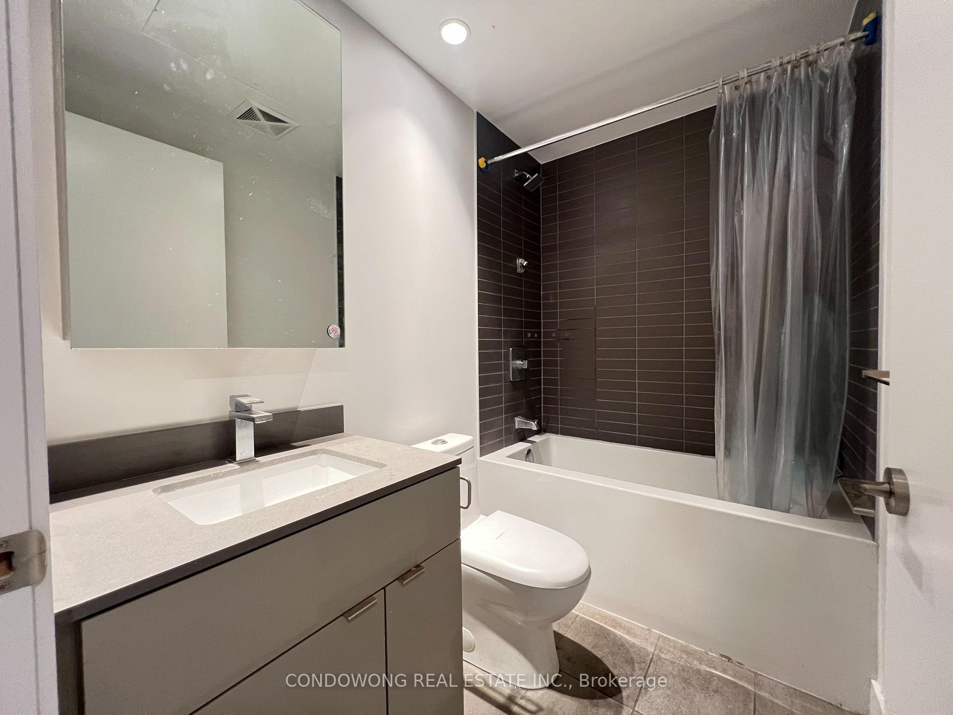 Photo 12 of Unit 1110, 7 Grenville Street, Toronto, Bay Street Corridor — HOMEH
