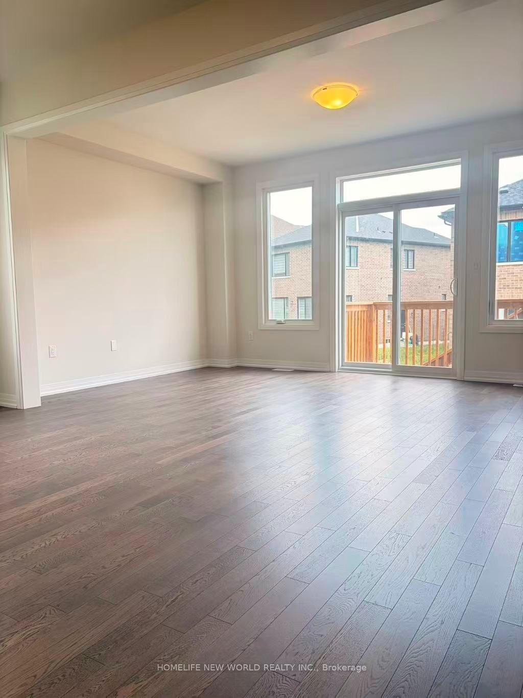 Photo 5 of 2909 Nakina Street, Pickering, Rural Pickering — HOMEH