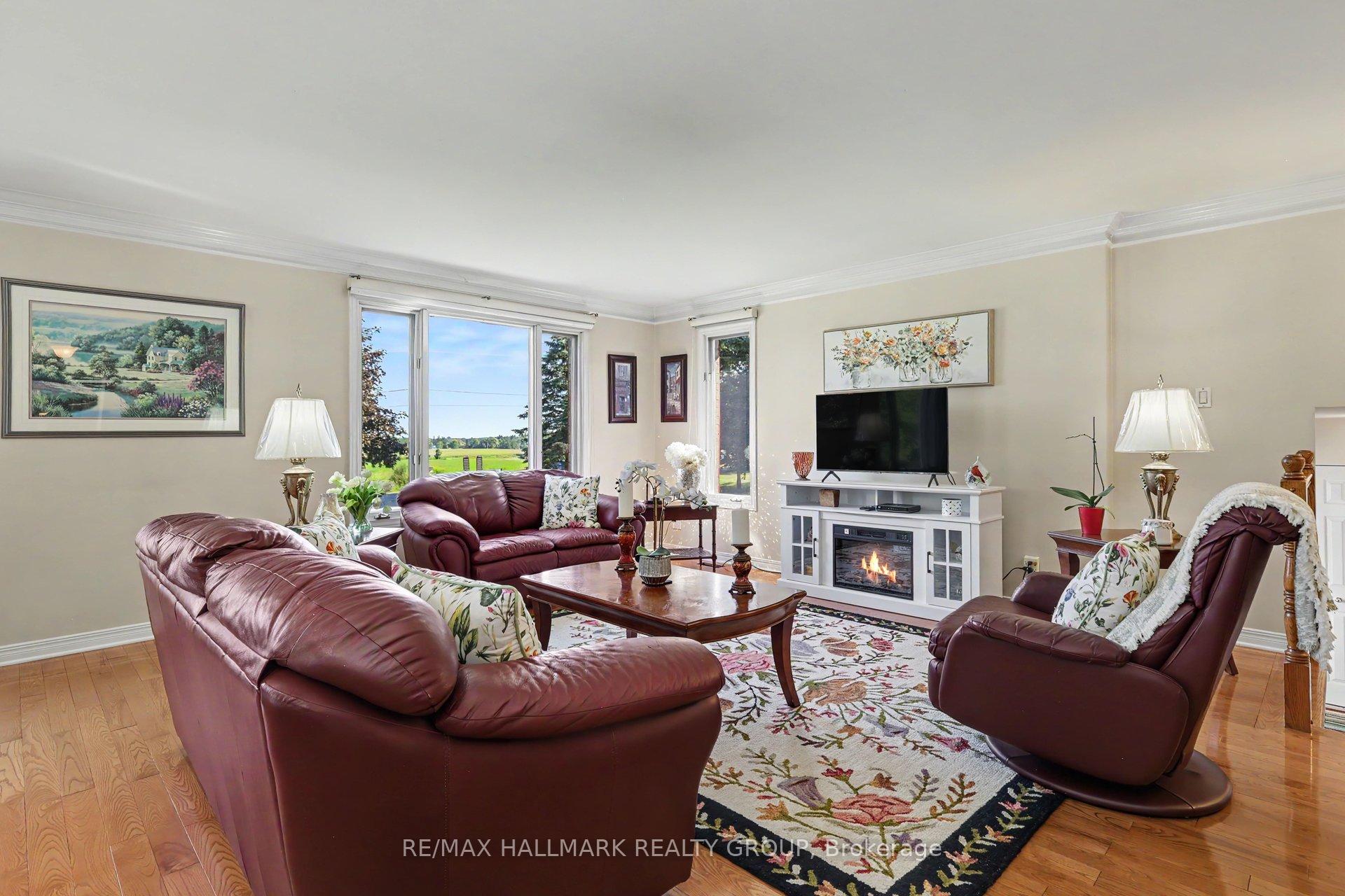 Photo 12 of 1721 Carsonby Road E, Ottawa, Manotick South to Roger Stevens — HOMEH
