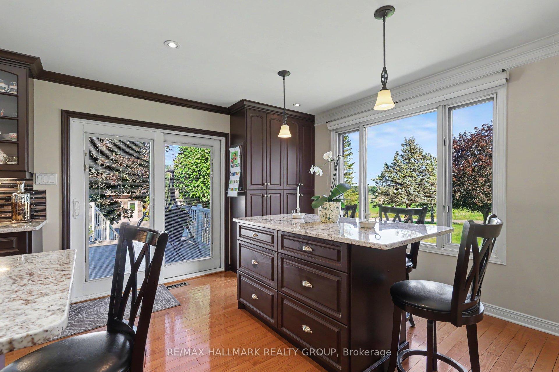 Photo 16 of 1721 Carsonby Road E, Ottawa, Manotick South to Roger Stevens — HOMEH