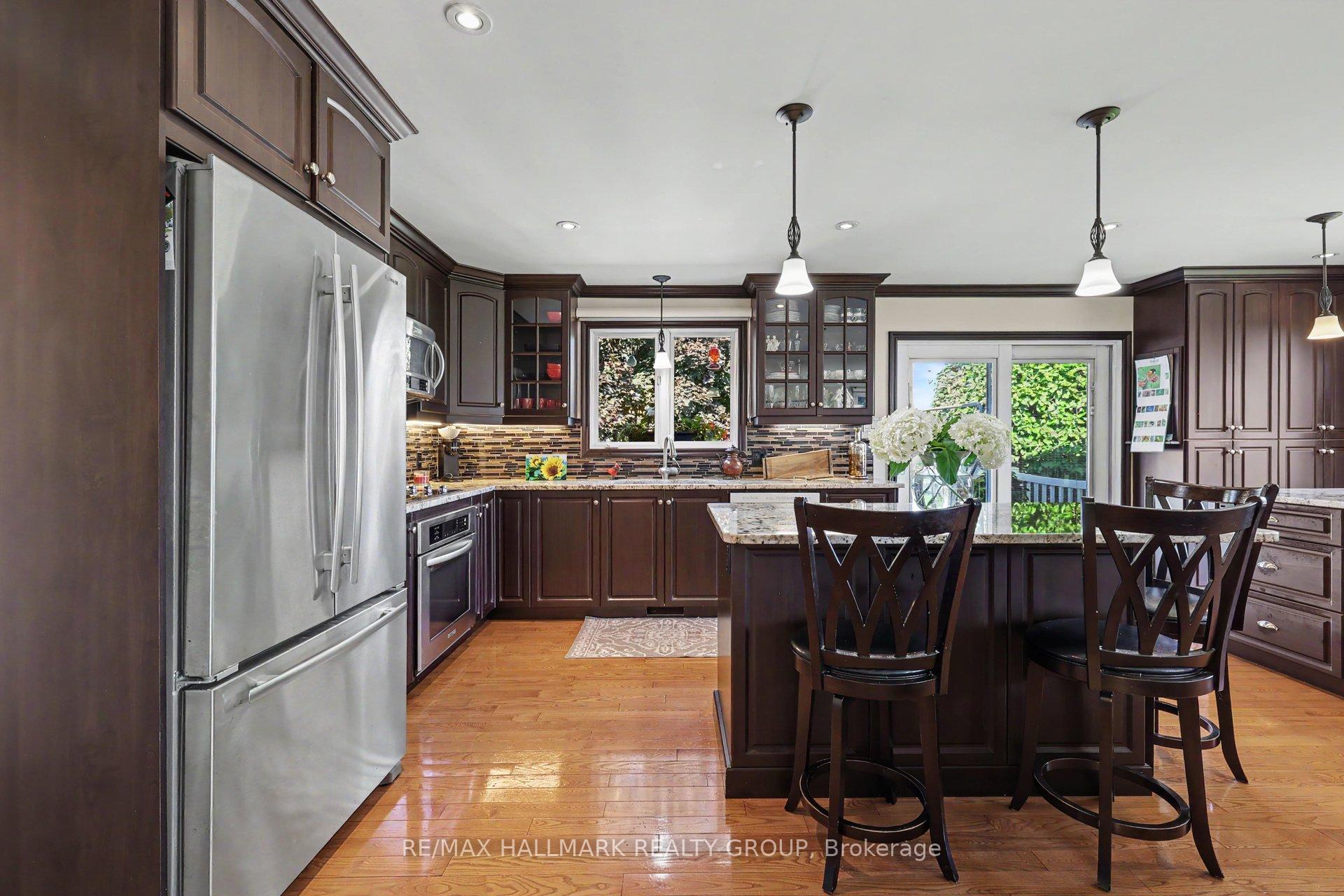 Photo 18 of 1721 Carsonby Road E, Ottawa, Manotick South to Roger Stevens — HOMEH