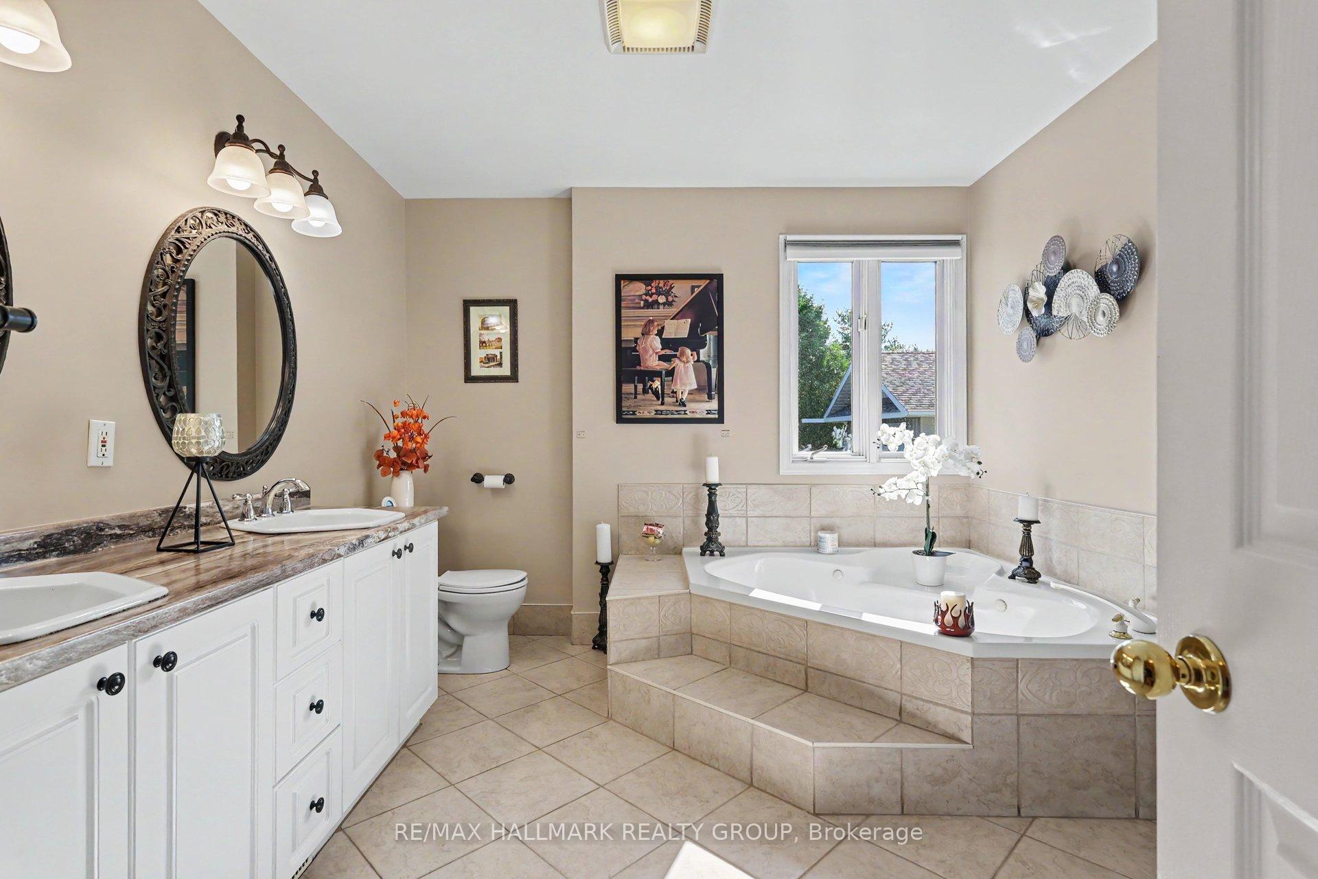 Photo 25 of 1721 Carsonby Road E, Ottawa, Manotick South to Roger Stevens — HOMEH