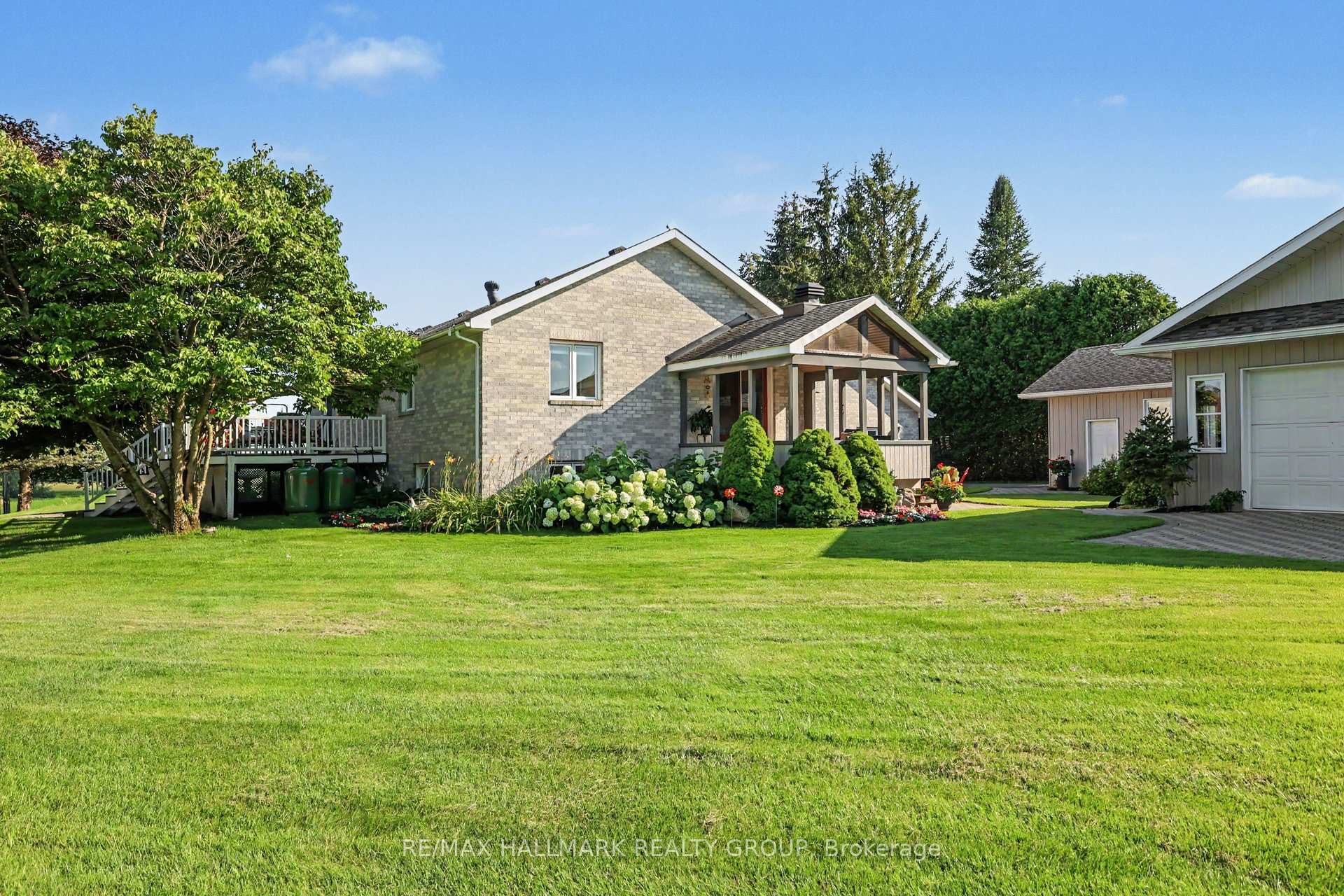 Photo 48 of 1721 Carsonby Road E, Ottawa, Manotick South to Roger Stevens — HOMEH