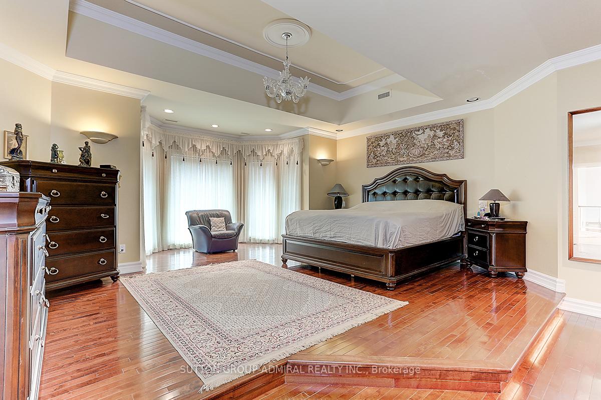 Photo 18 of 206 Arnold Avenue, Vaughan, Crestwood-Springfarm-Yorkhill — HOMEH