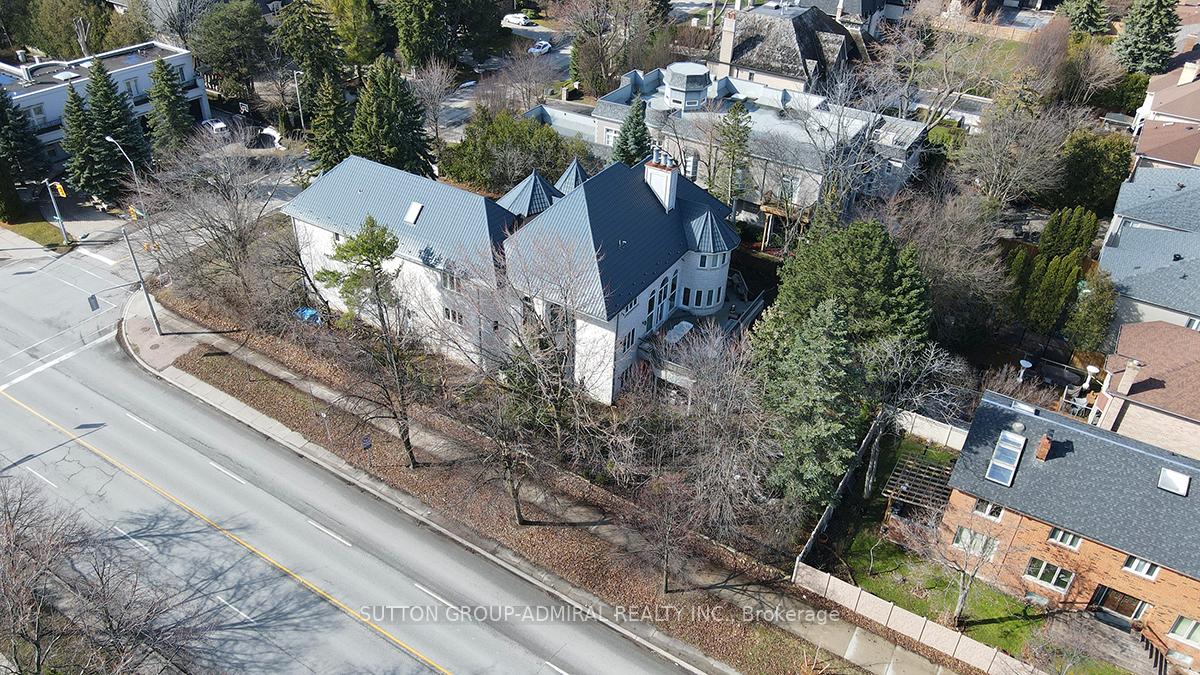 Photo 32 of 206 Arnold Avenue, Vaughan, Crestwood-Springfarm-Yorkhill — HOMEH