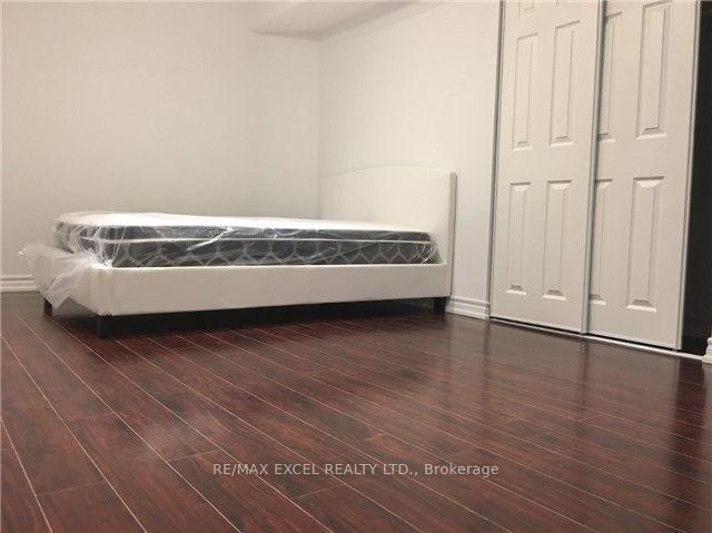 Photo 8 of Unit Bsmt, 63 William Bartlett Drive, Markham, Berczy — HOMEH