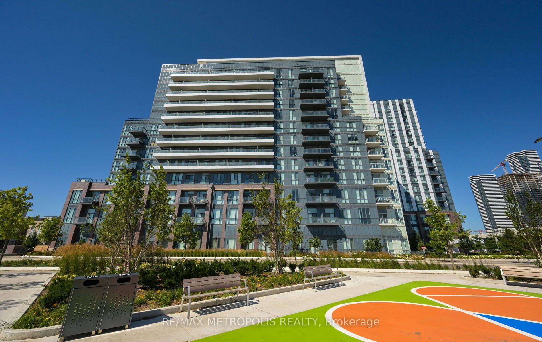 Photo 3 of Unit 1601, 60 Honeycrisp Crescent, Vaughan, Vaughan Corporate Centre — HOMEH