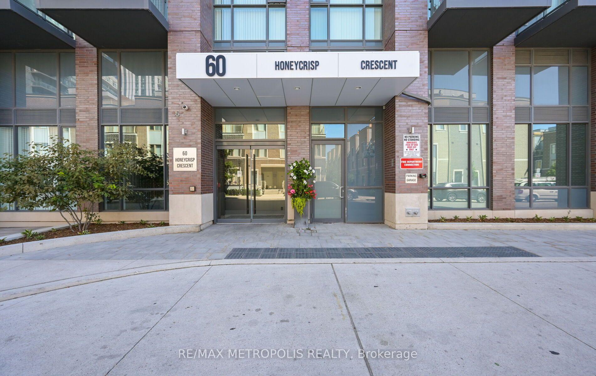 Photo 9 of Unit 1601, 60 Honeycrisp Crescent, Vaughan, Vaughan Corporate Centre — HOMEH