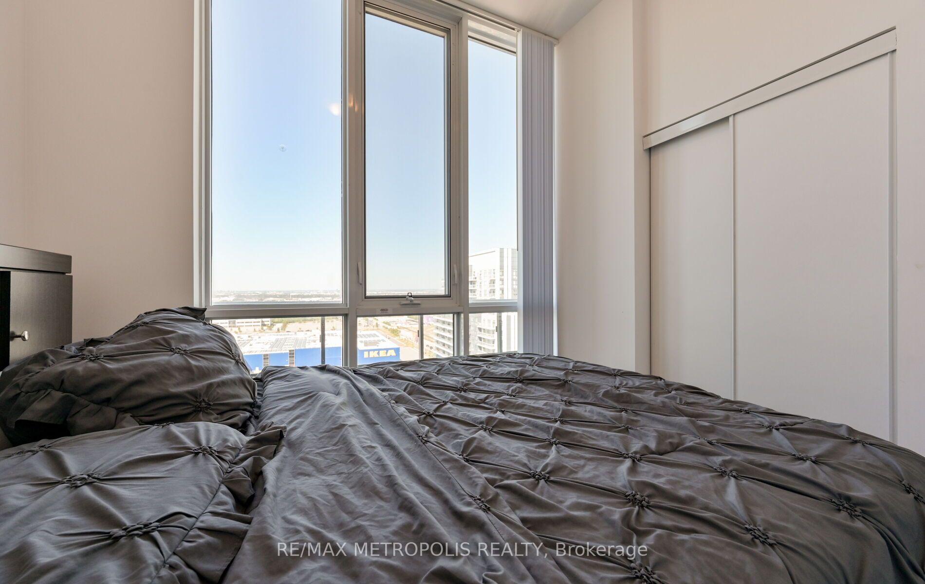 Photo 26 of Unit 1601, 60 Honeycrisp Crescent, Vaughan, Vaughan Corporate Centre — HOMEH