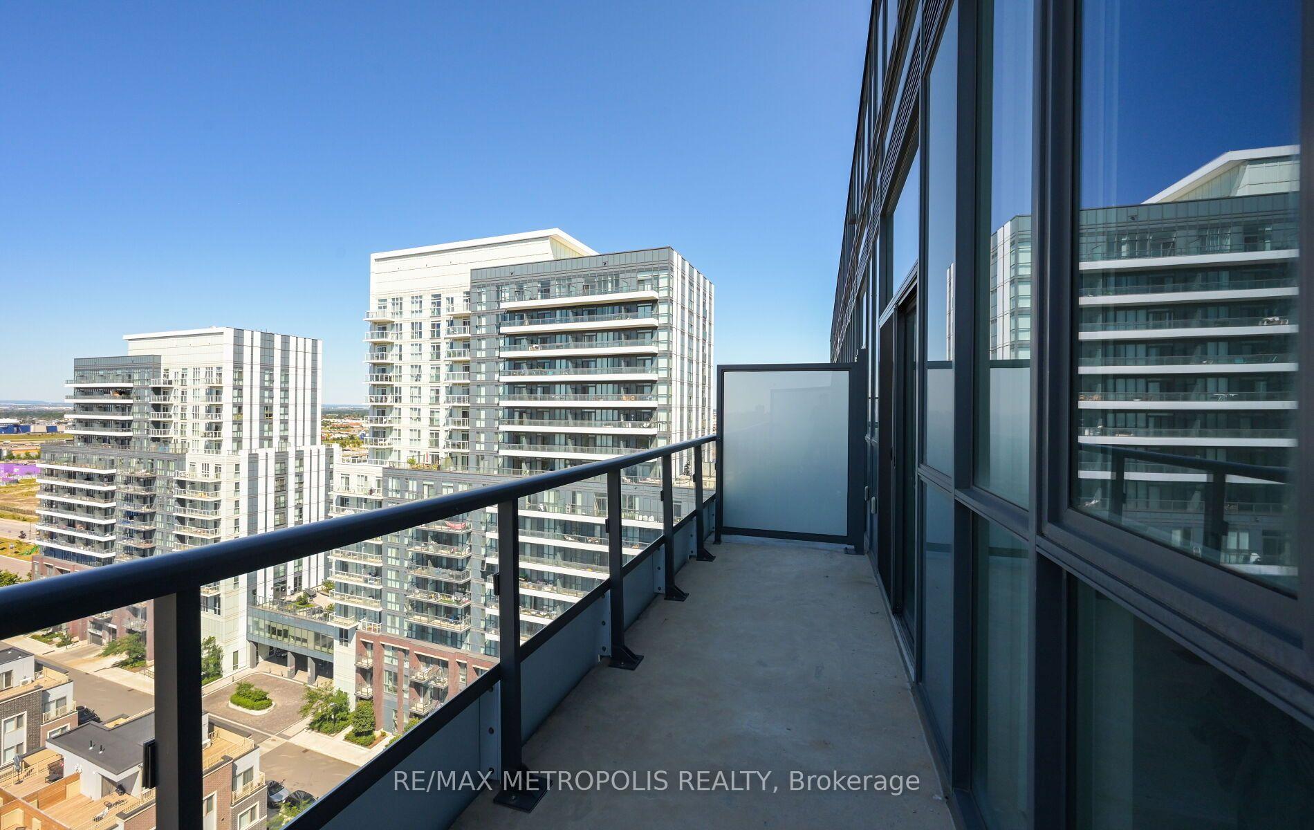 Photo 35 of Unit 1601, 60 Honeycrisp Crescent, Vaughan, Vaughan Corporate Centre — HOMEH
