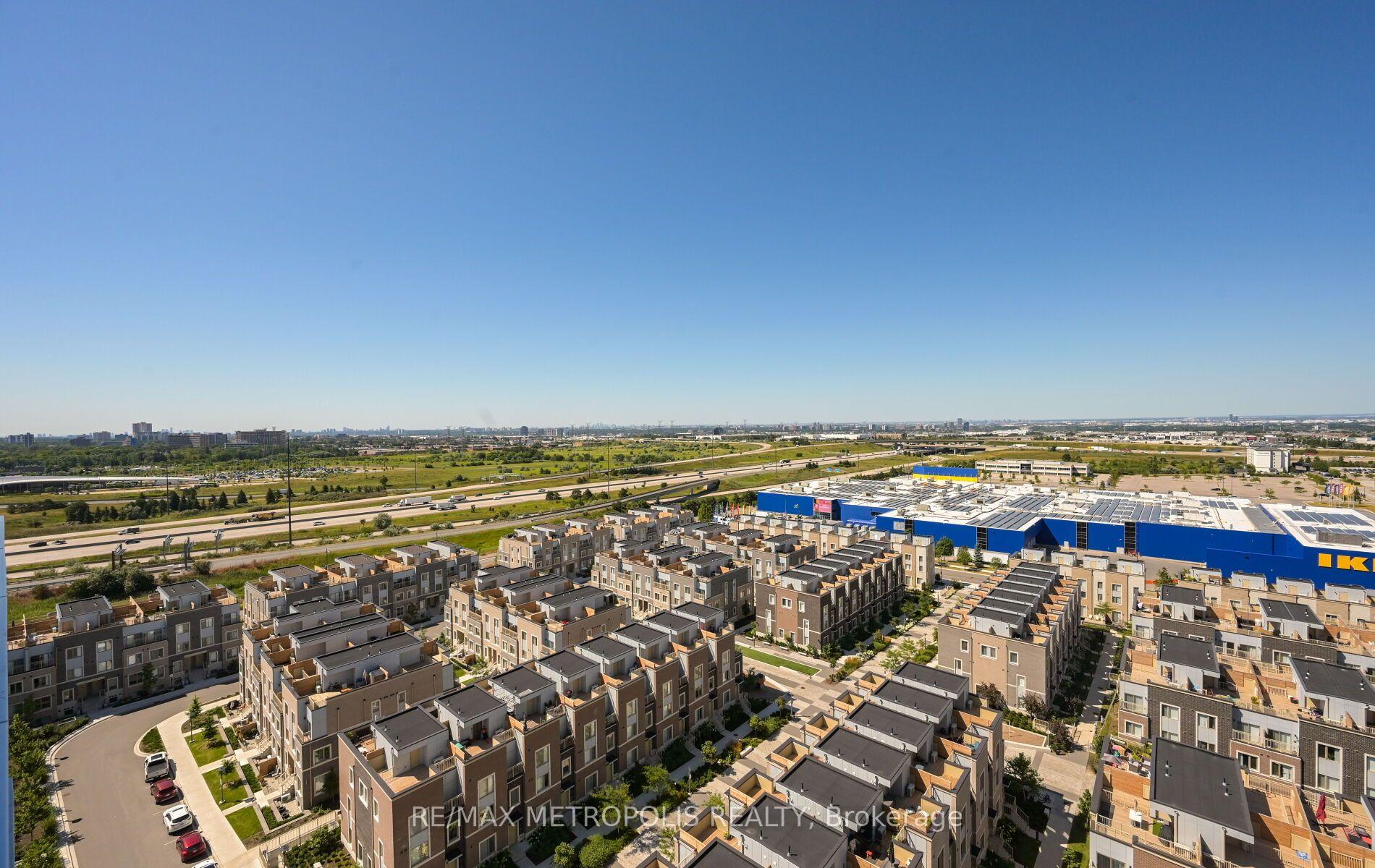 Photo 39 of Unit 1601, 60 Honeycrisp Crescent, Vaughan, Vaughan Corporate Centre — HOMEH