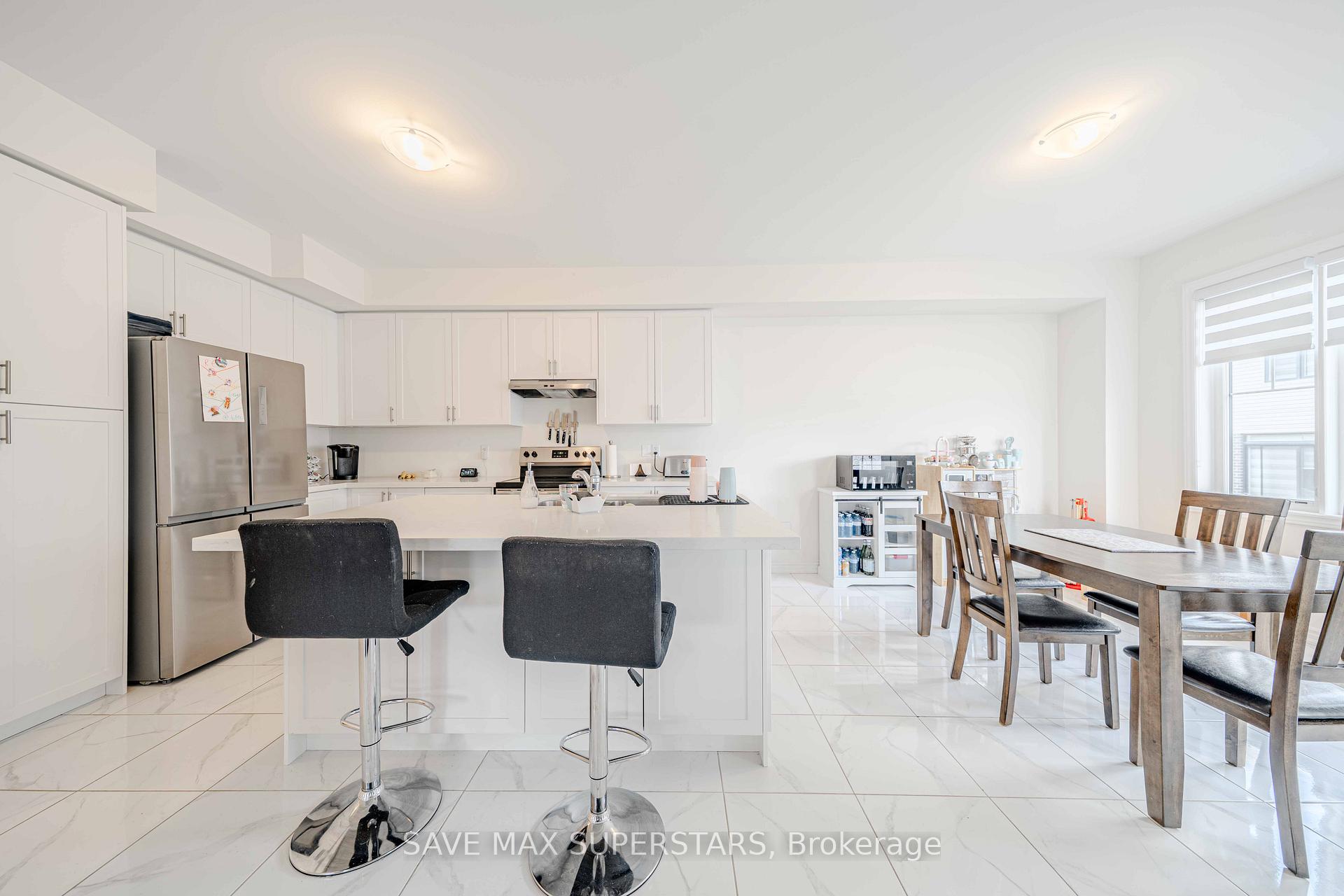 Photo 6 of 34 Bannister Road, Barrie, Rural Barrie Southeast — HOMEH