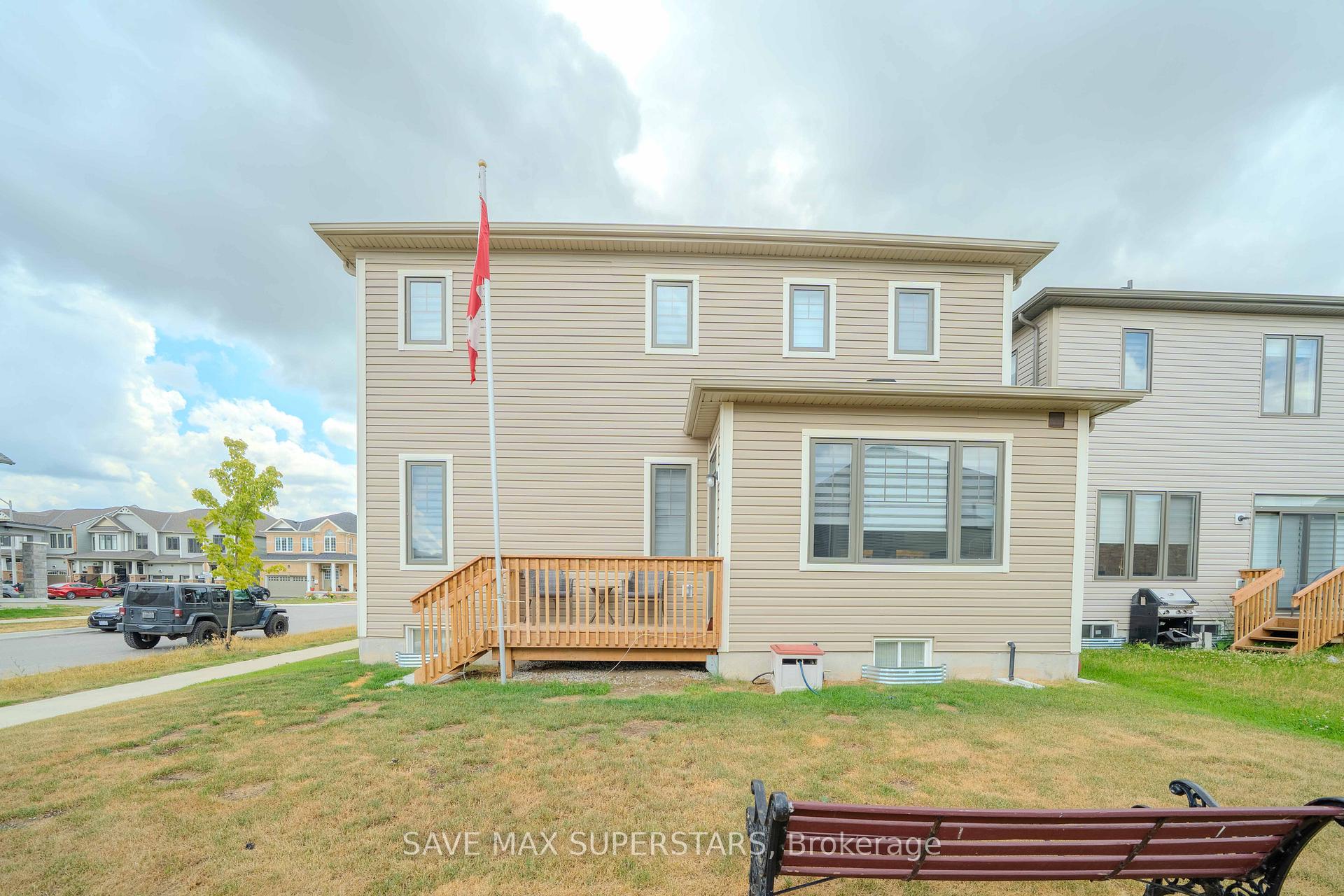 Photo 39 of 34 Bannister Road, Barrie, Rural Barrie Southeast — HOMEH