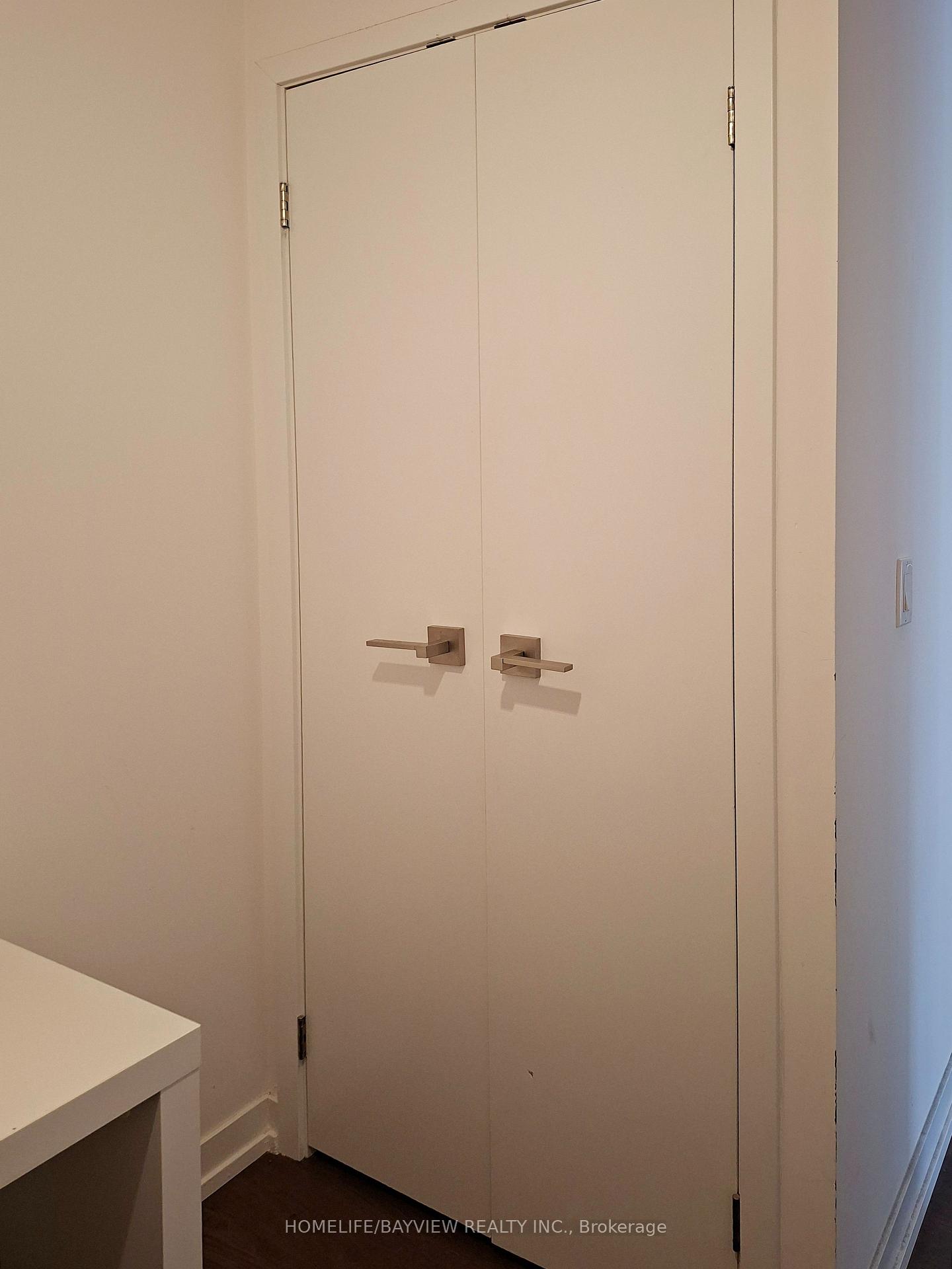 Photo 18 of Unit 2106, 89 Dunfield Avenue, Toronto, Mount Pleasant West — HOMEH
