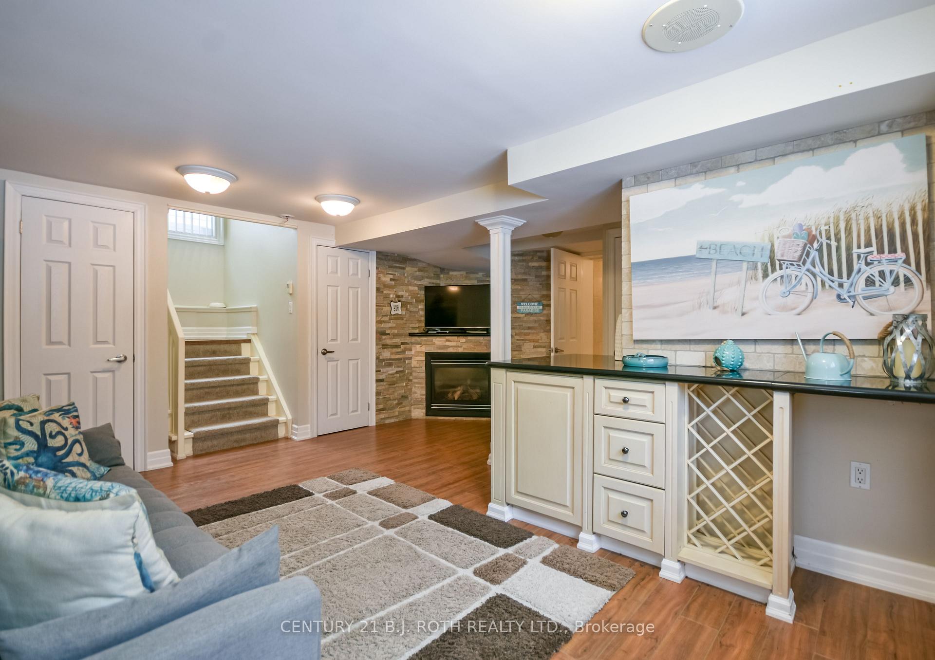 Photo 8 of 991 Shore Lane, Wasaga Beach — HOMEH