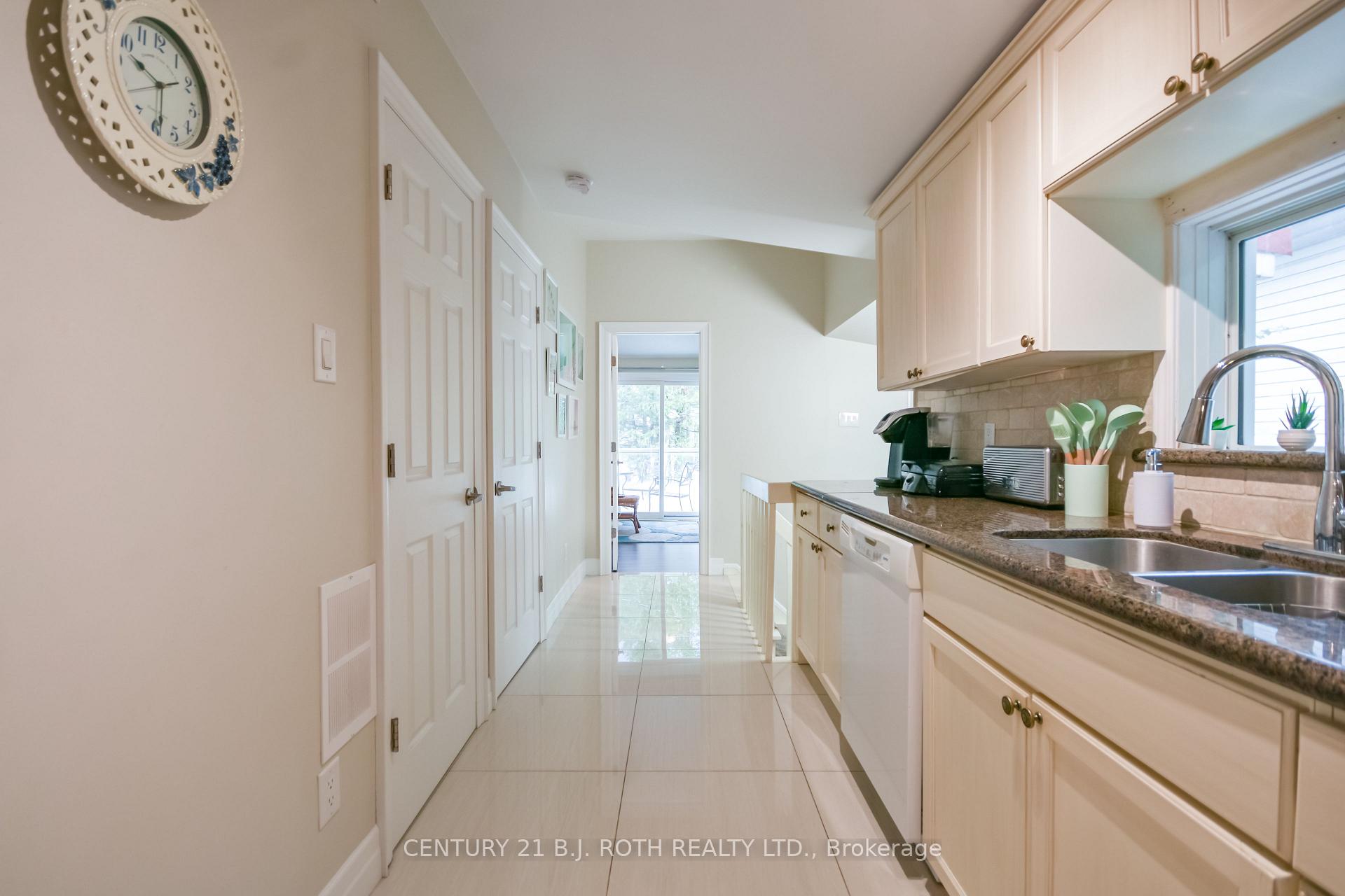 Photo 25 of 991 Shore Lane, Wasaga Beach — HOMEH
