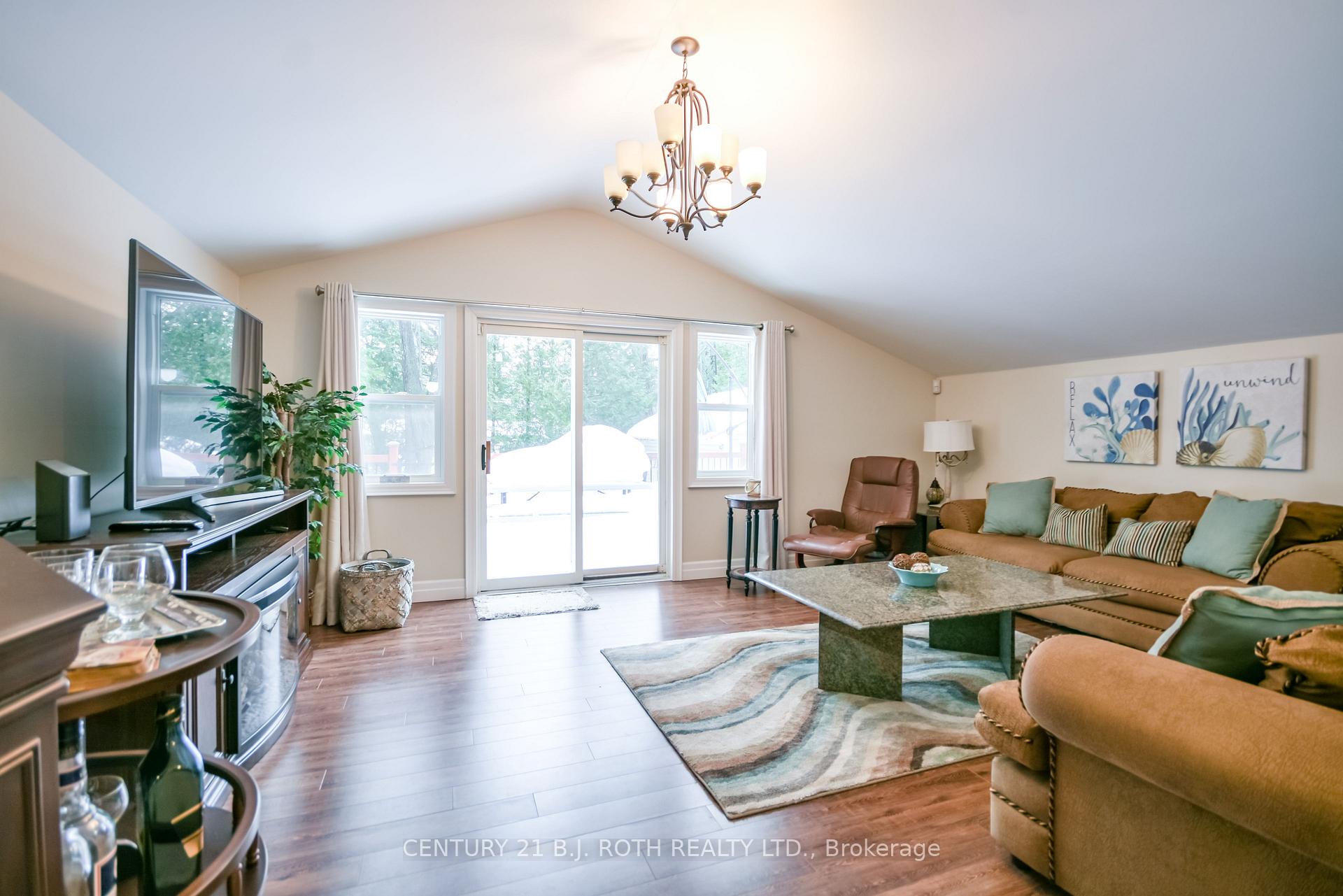 Photo 33 of 991 Shore Lane, Wasaga Beach — HOMEH
