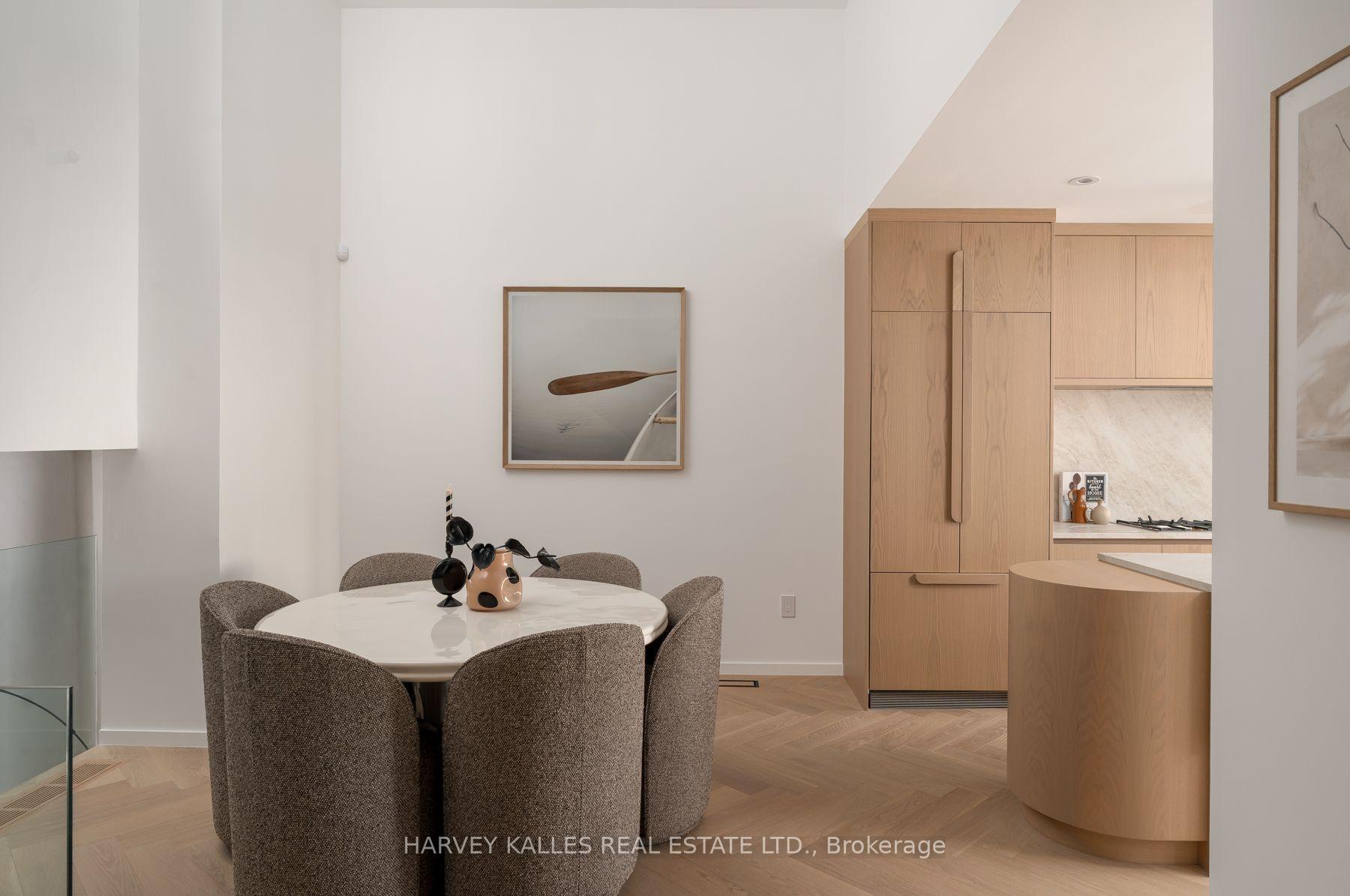 Photo 7 of 534 Duplex Avenue, Toronto, Yonge-Eglinton — HOMEH