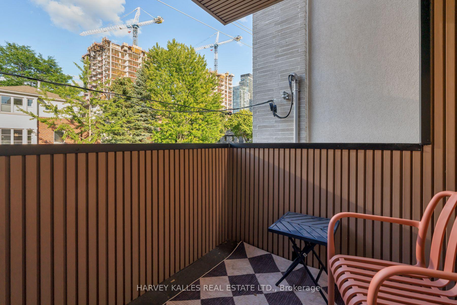 Photo 9 of 534 Duplex Avenue, Toronto, Yonge-Eglinton — HOMEH