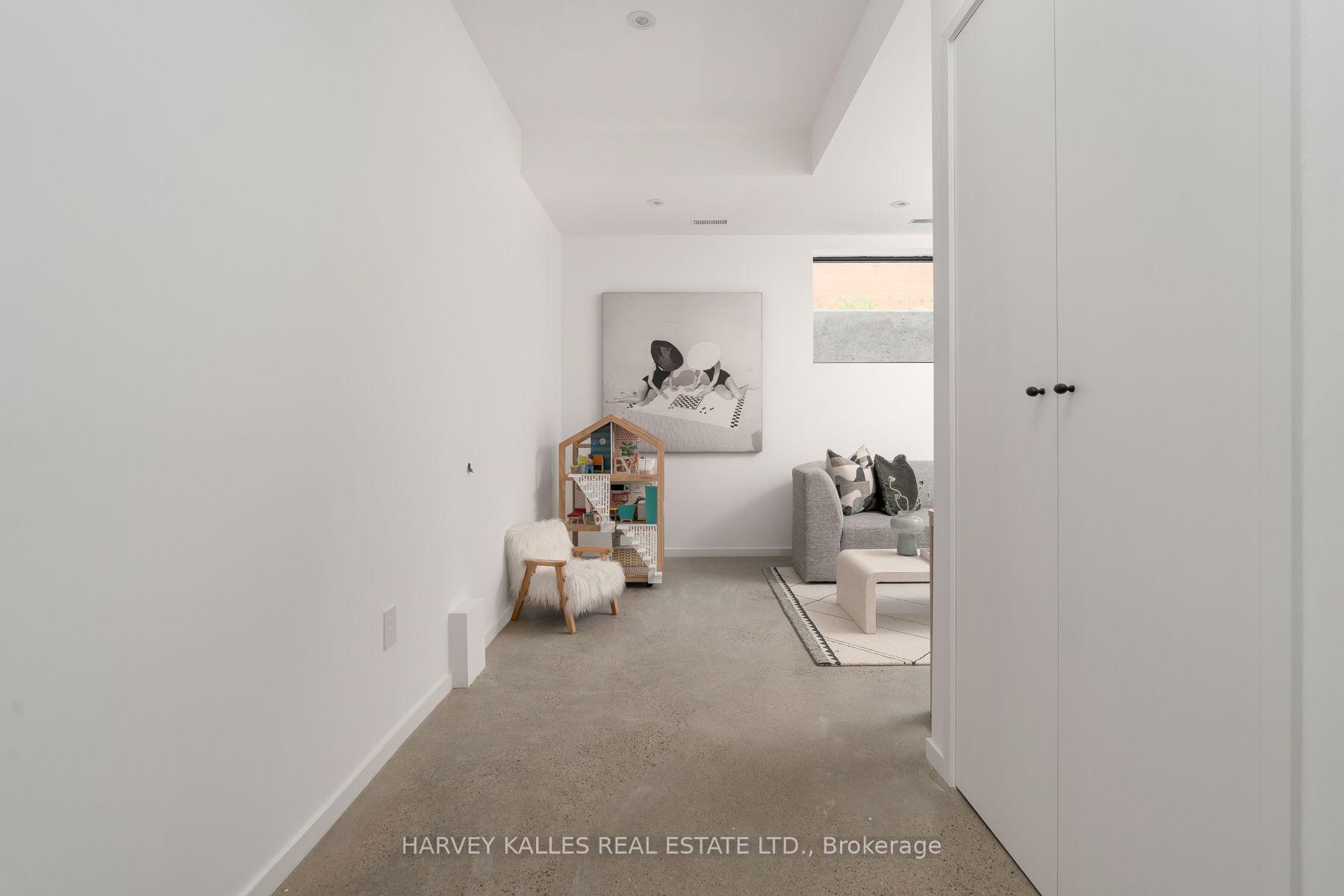 Photo 18 of 534 Duplex Avenue, Toronto, Yonge-Eglinton — HOMEH