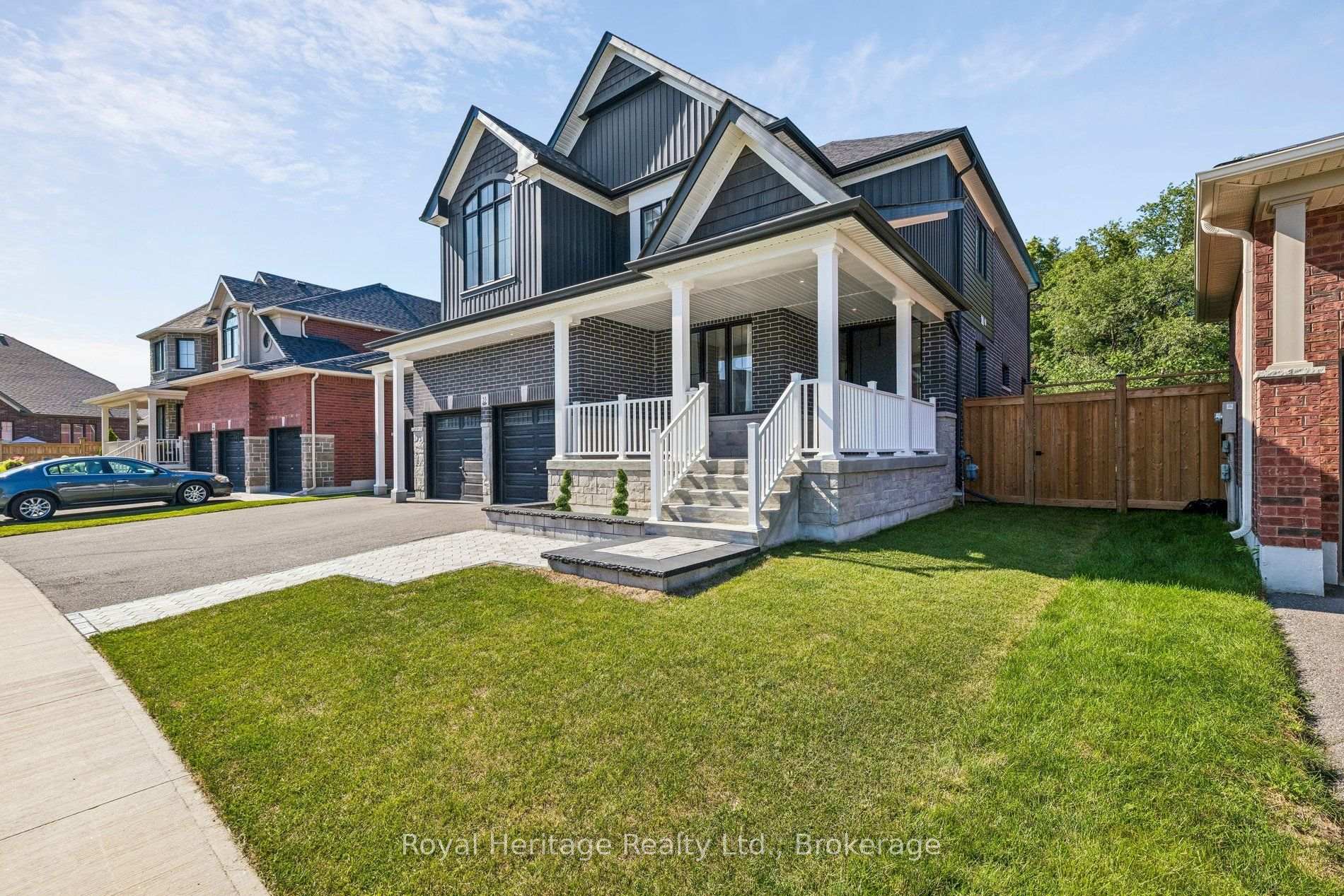 Photo 2 of 55 Harry Lee Crescent, Clarington, Bowmanville — HOMEH