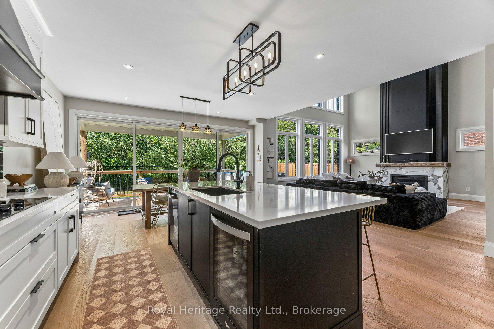 Photo 15 of 55 Harry Lee Crescent, Clarington, Bowmanville — HOMEH