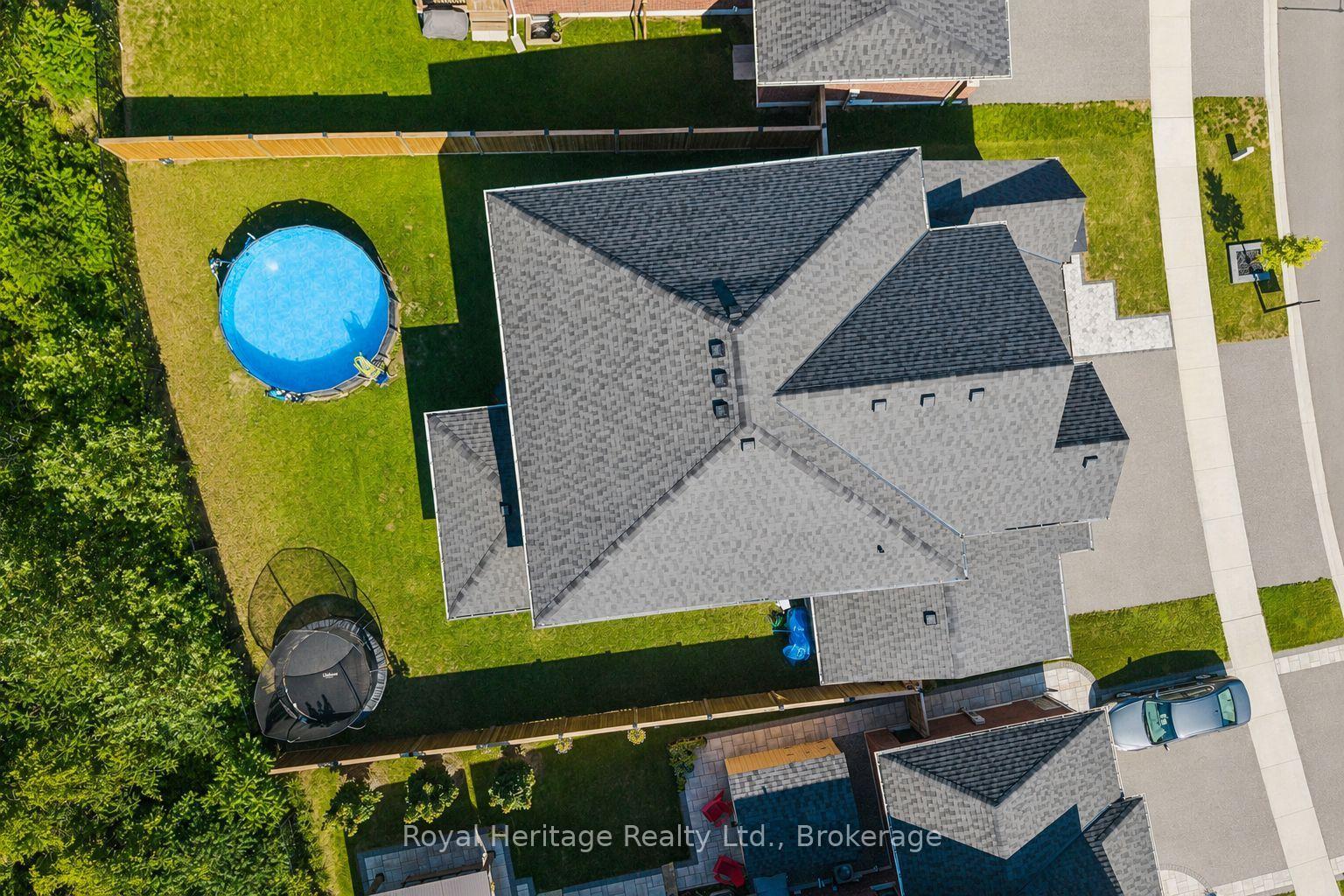 Photo 26 of 55 Harry Lee Crescent, Clarington, Bowmanville — HOMEH