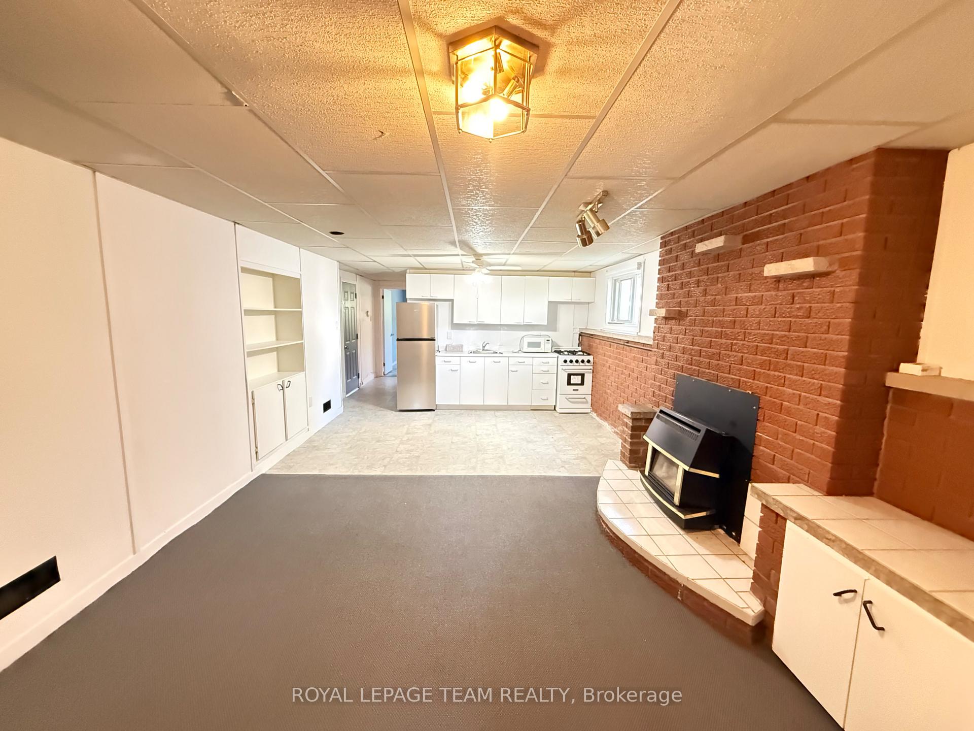 Photo 10 of Unit B, 1523 Maxime Street, Ottawa, Pineview — HOMEH